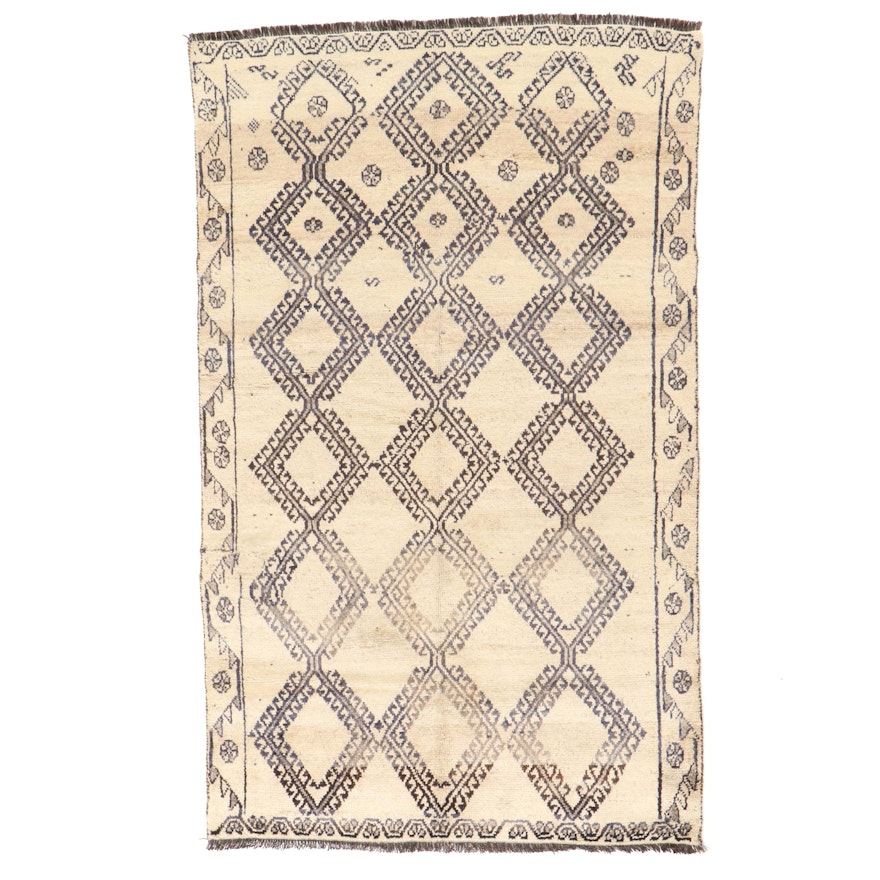 4'9 x 8' Hand-Knotted Persian Gabbeh Area Rug
