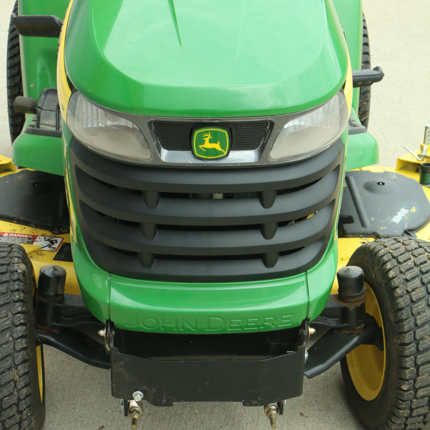 John Deere X500 Lawn Tractor