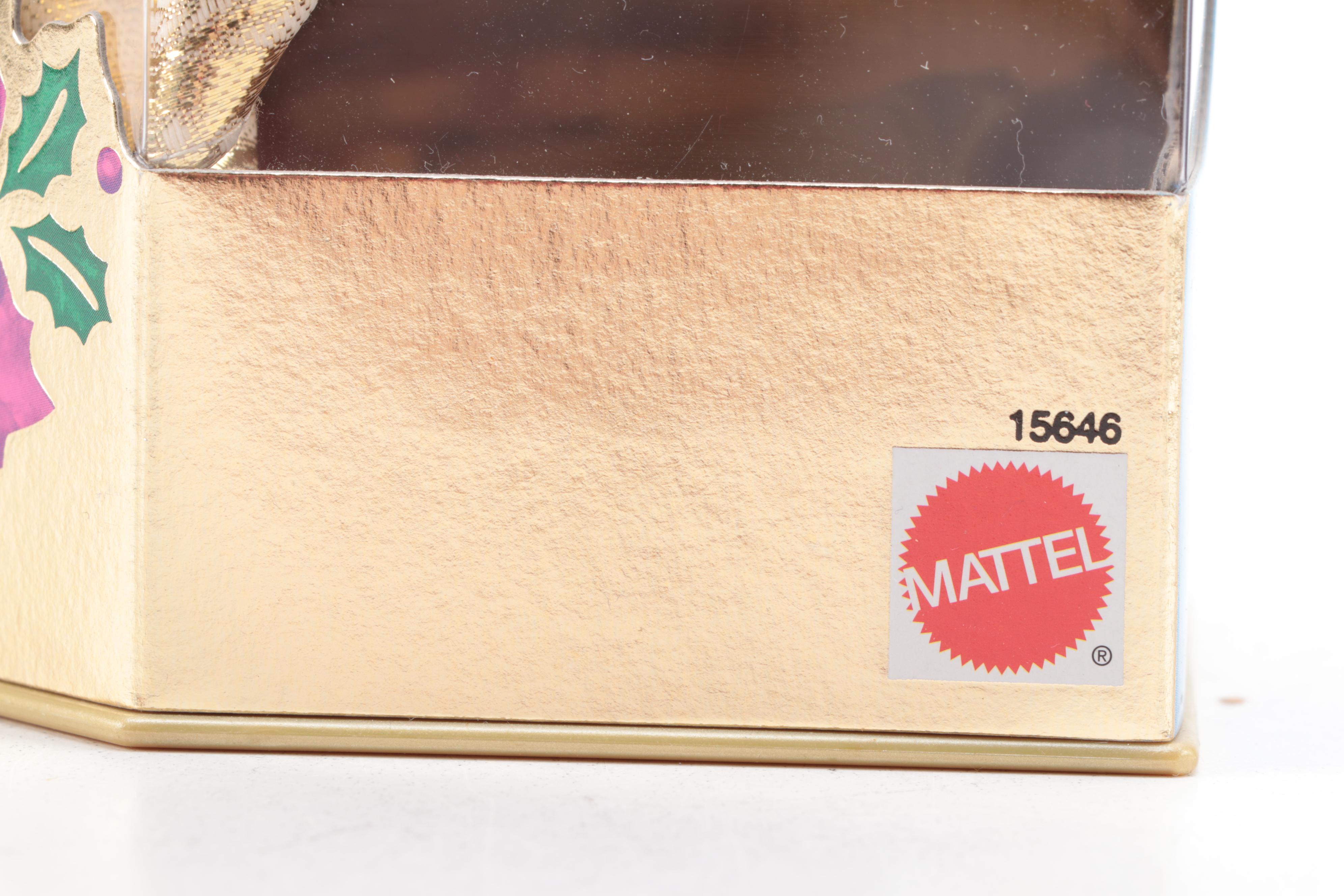 Mattel "Happy Holidays" 1996 Barbie with Barbie Greeting Cards and Trinket Box