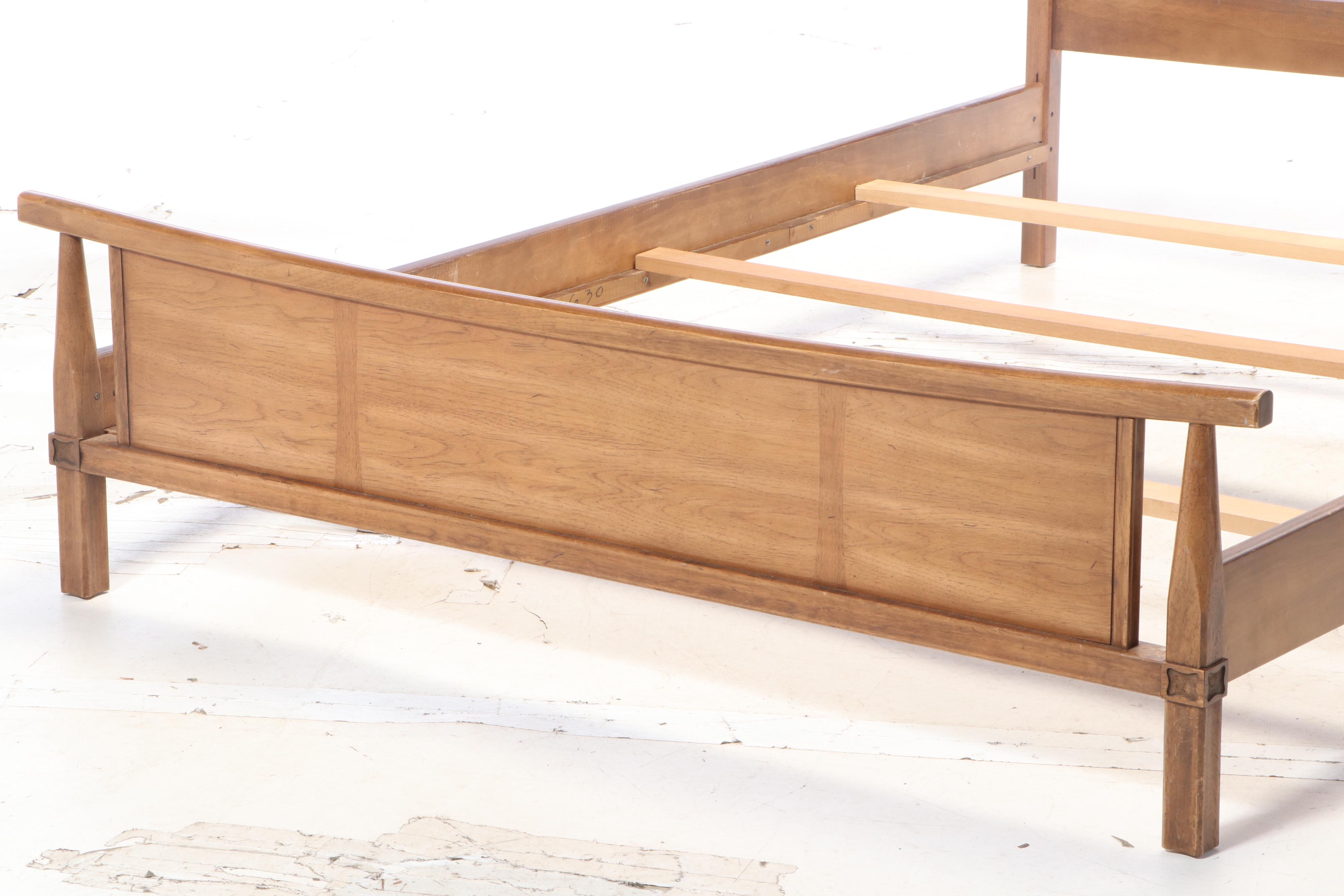 Thomasville "Tamerlane" Asian Modern Pecan Full Size Bed Frame, Mid-20th Century