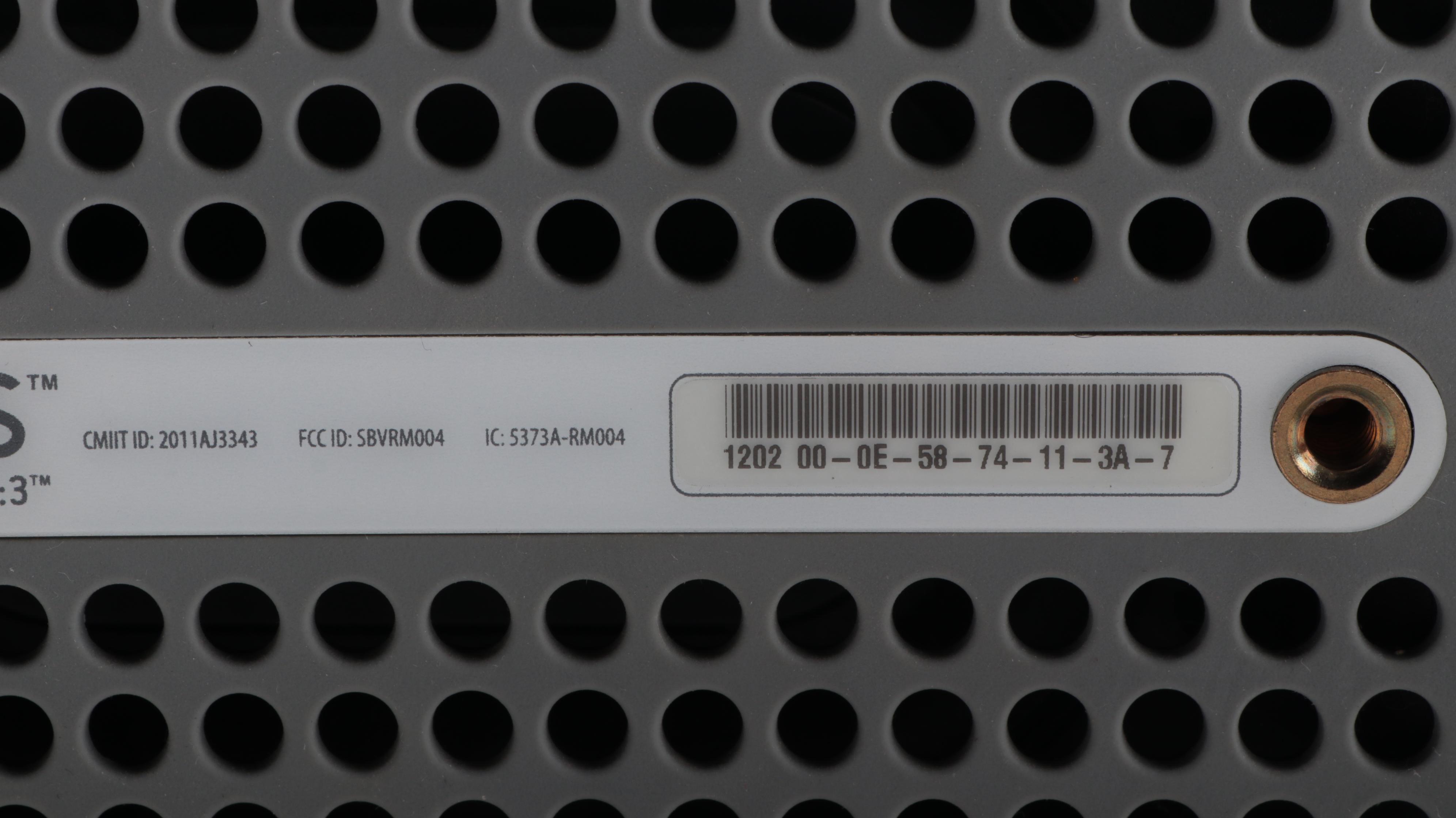 Sonos Play:3 White Mid-Sized Wireless Smart Speaker