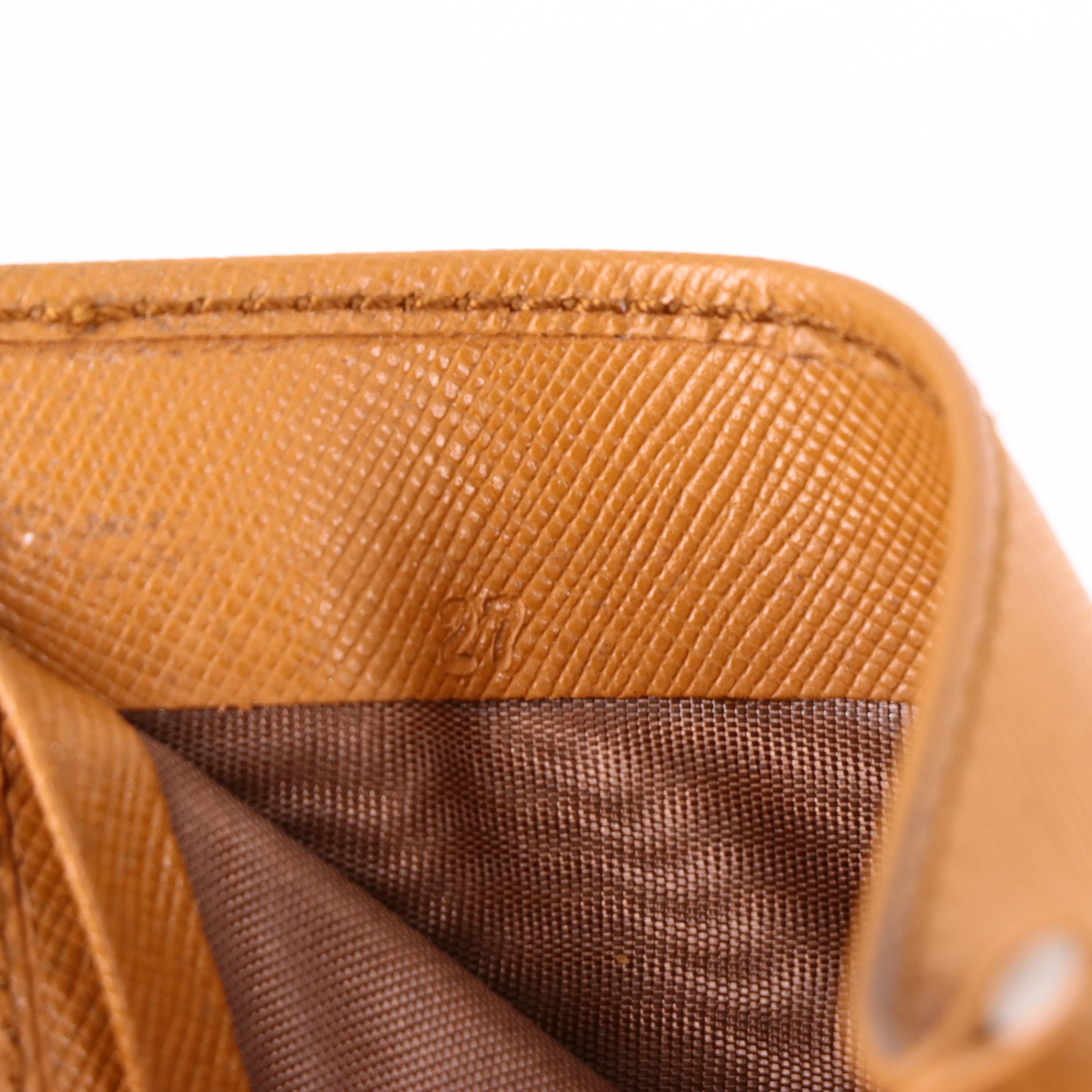 Prada Bifold Wallet with Money Clip in Saffiano Leather