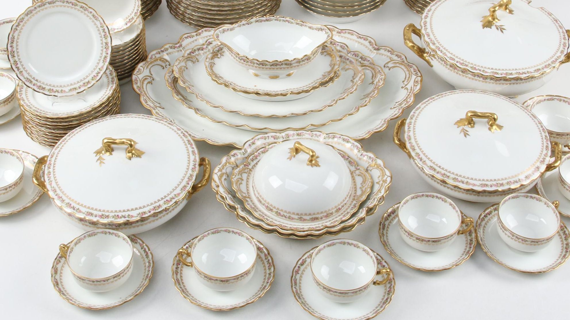 Haviland Limoges Porcelain Setting for Twelve with Serving Pieces, Antique