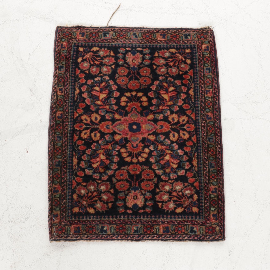 1'11 x 2'6 Hand-Knotted Persian Sarouk Accent Rug