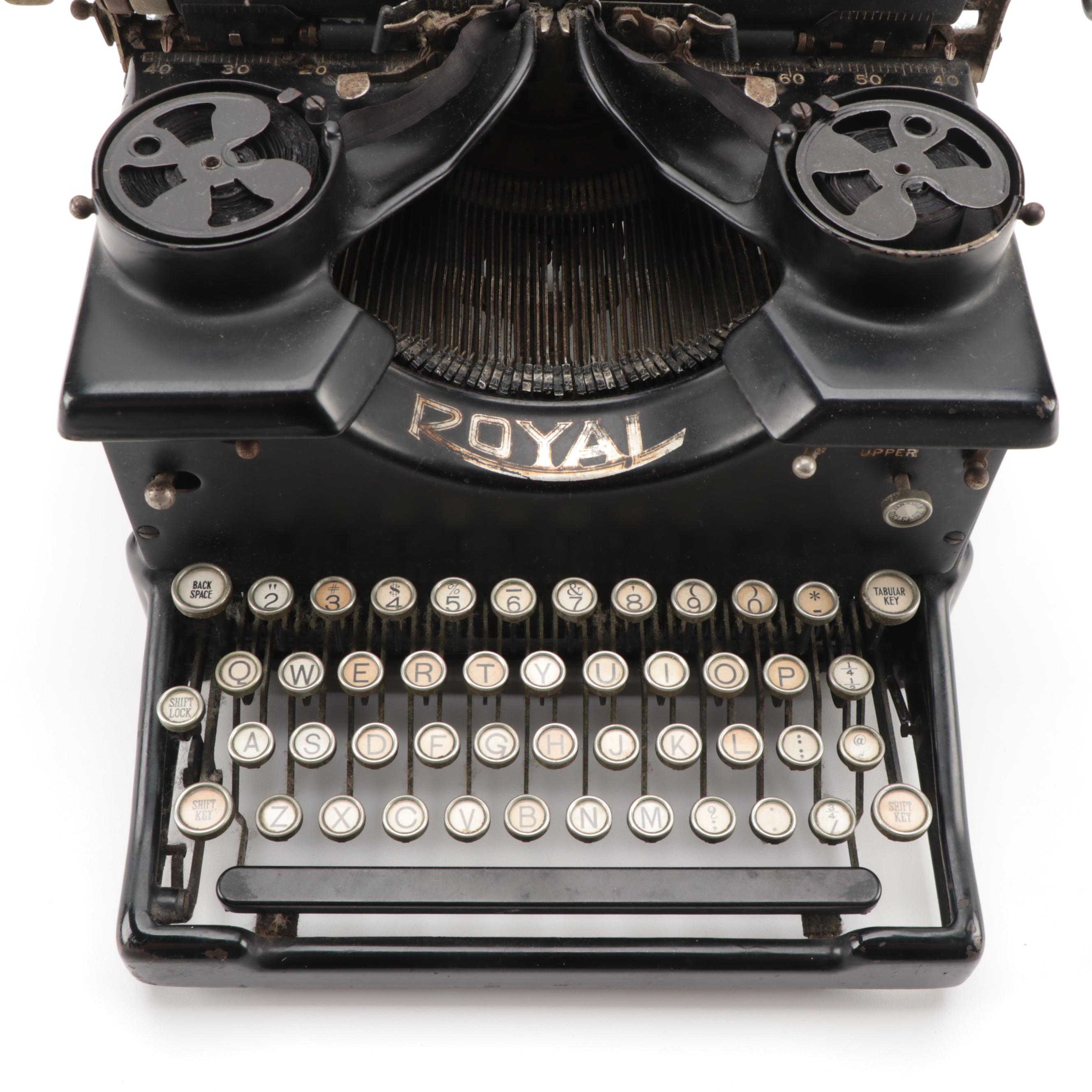Royal 10 Typewriter, 1921