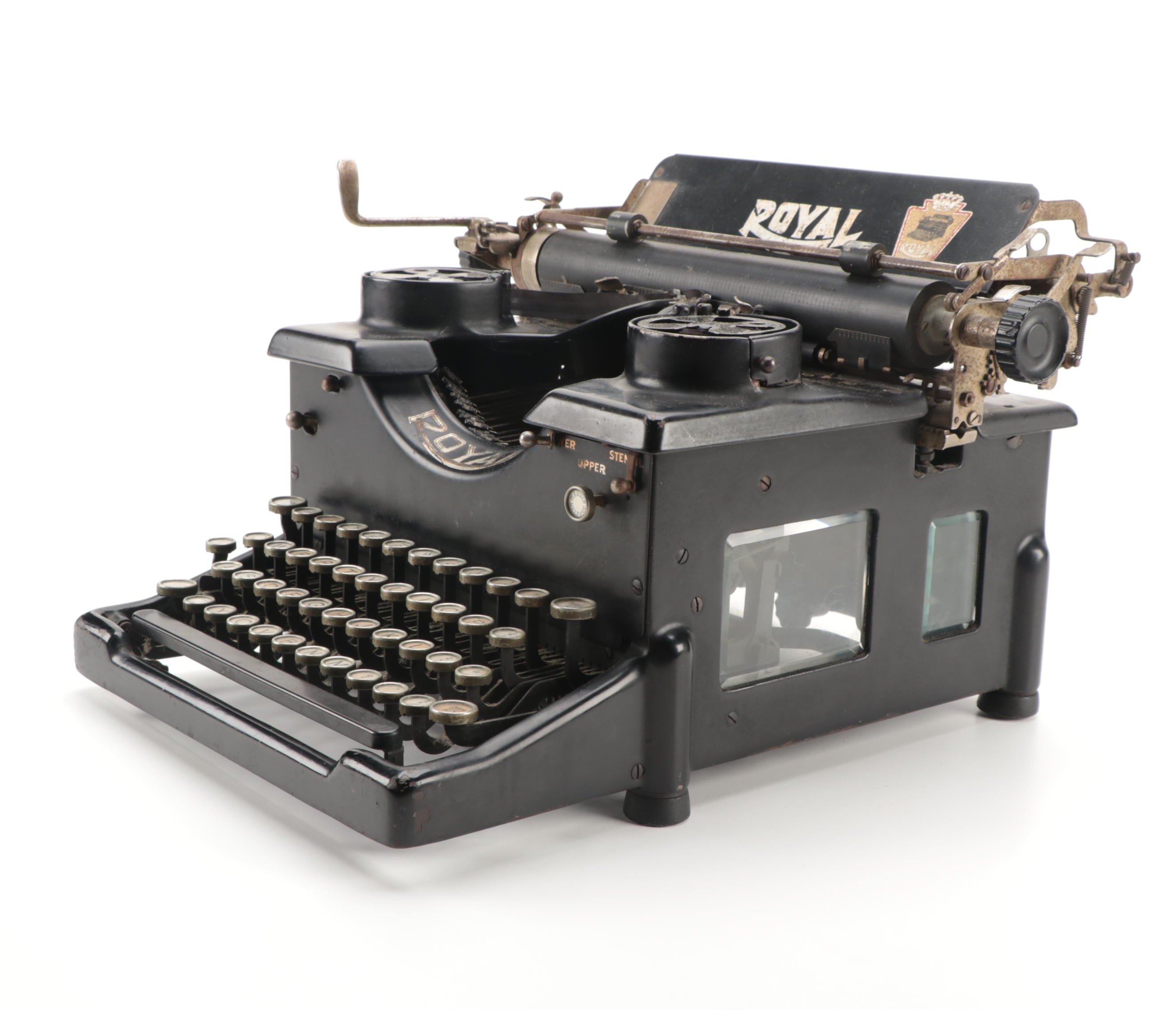 Royal 10 Typewriter, 1921
