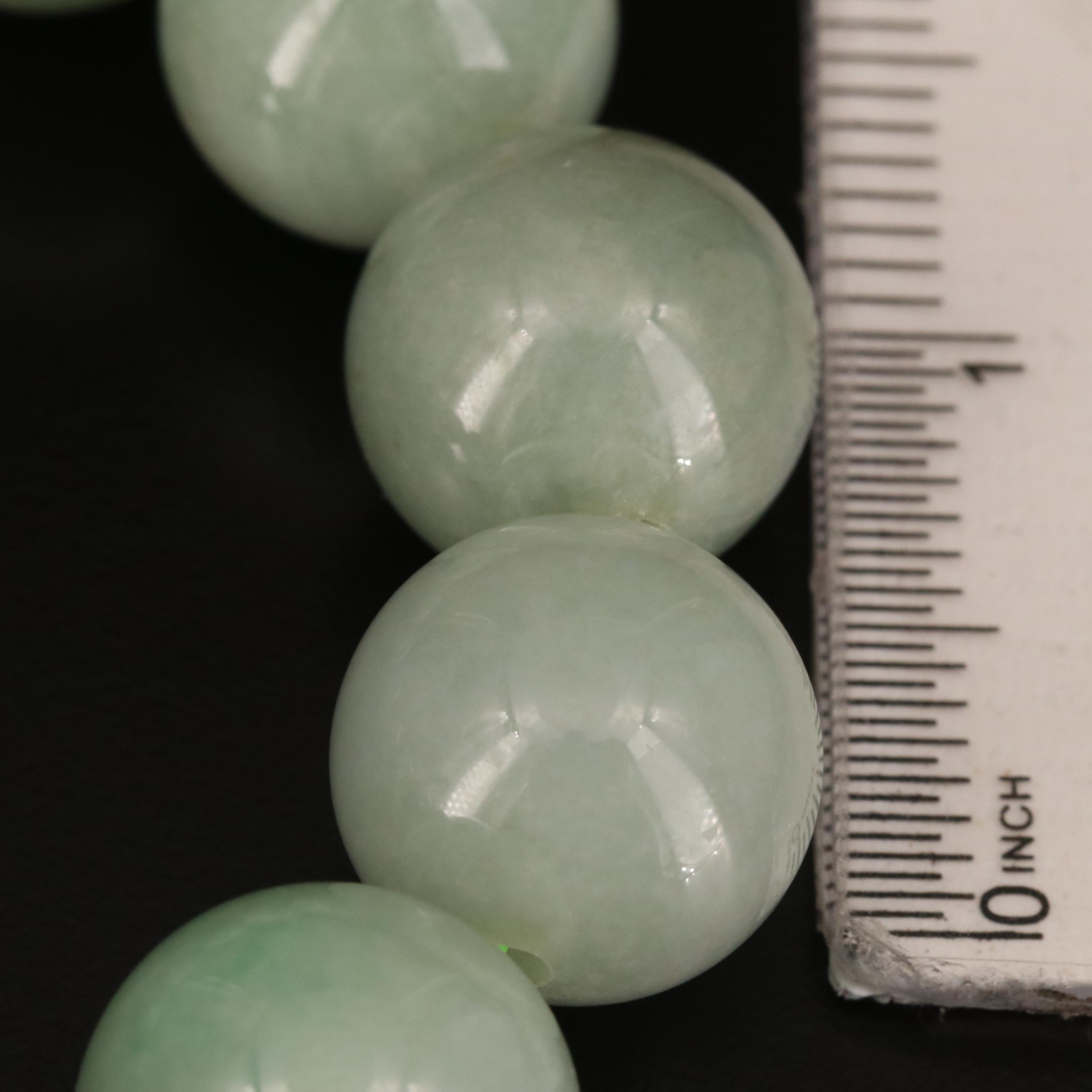 Round Bead Jadeite Expandable Bracelet