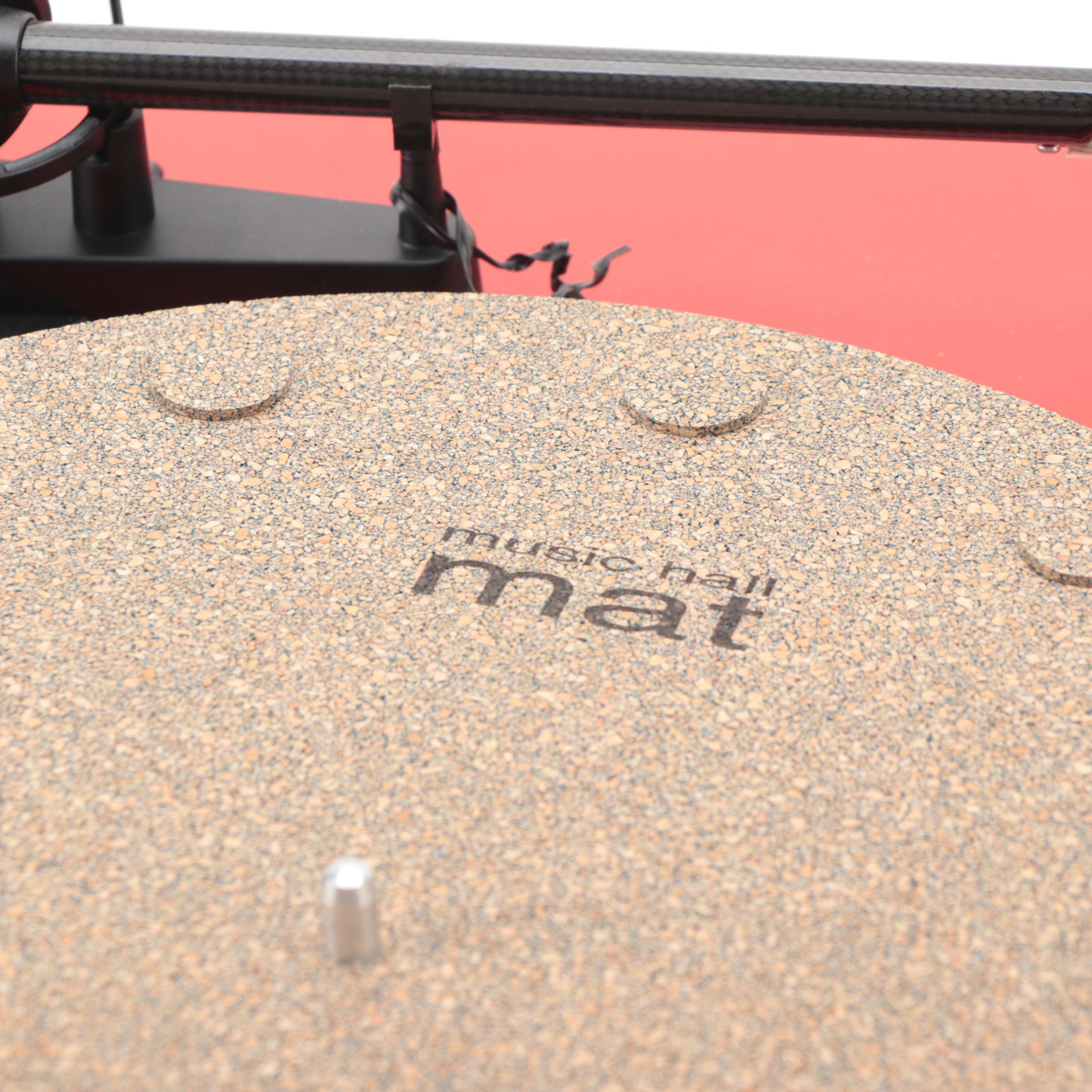 Pro-Ject TK69 Debut Carbon Stereo Turntable