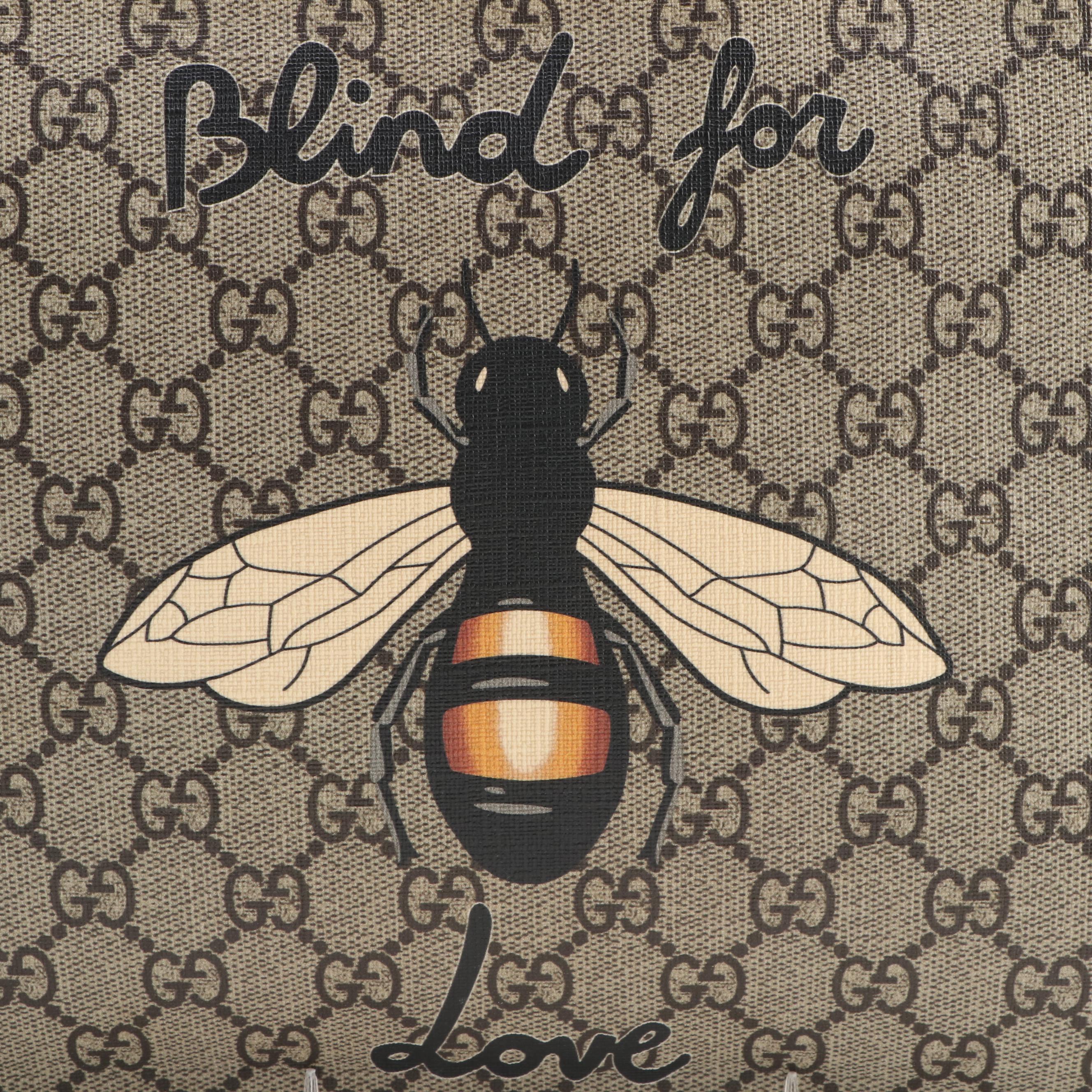 Gucci Bestiary Pouch in Bee "Blind For Love" Print GG Supreme Canvas