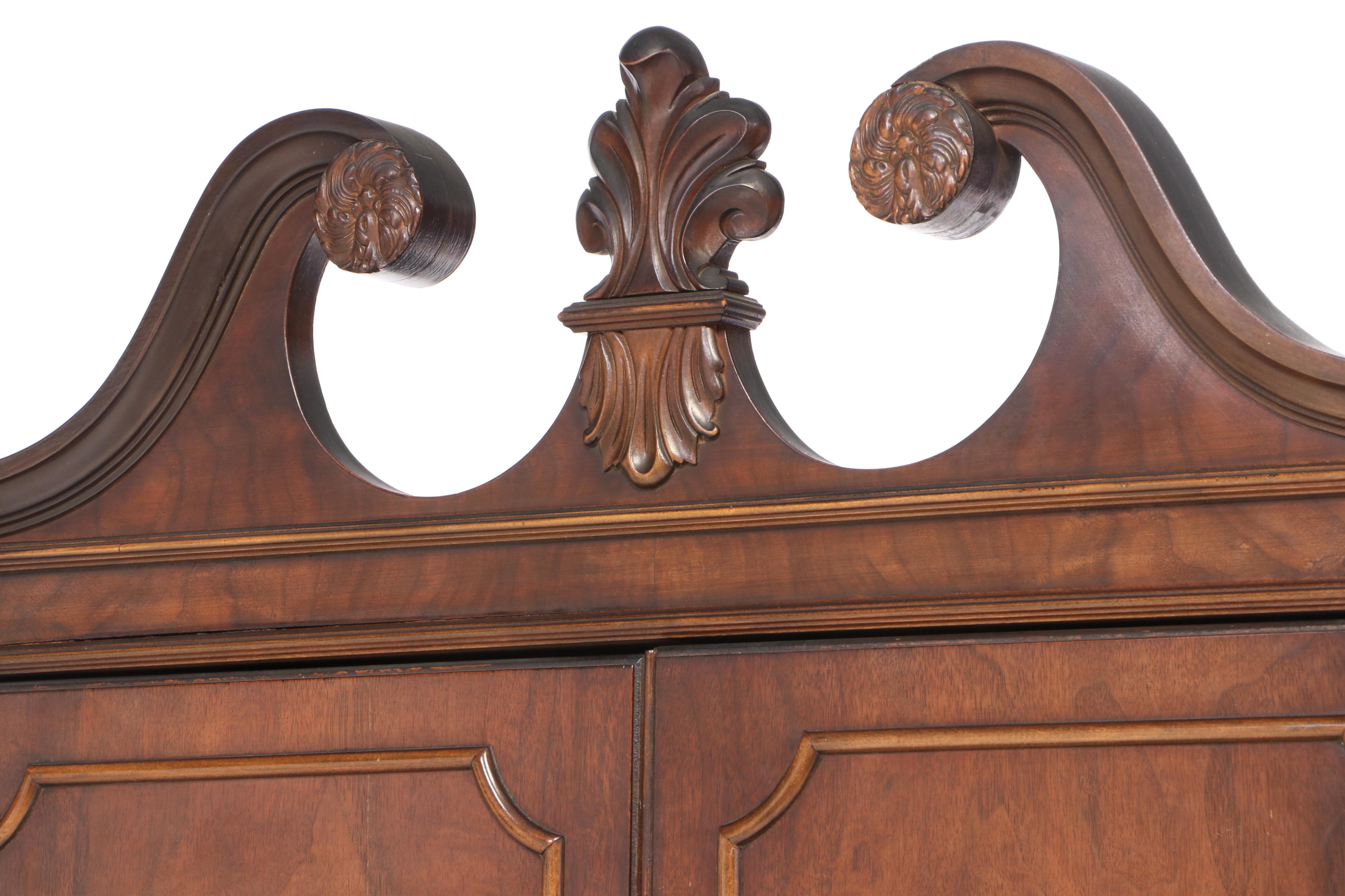 George II Style Figured Walnut Bureau Bookcase, Early to Mid 20th Century