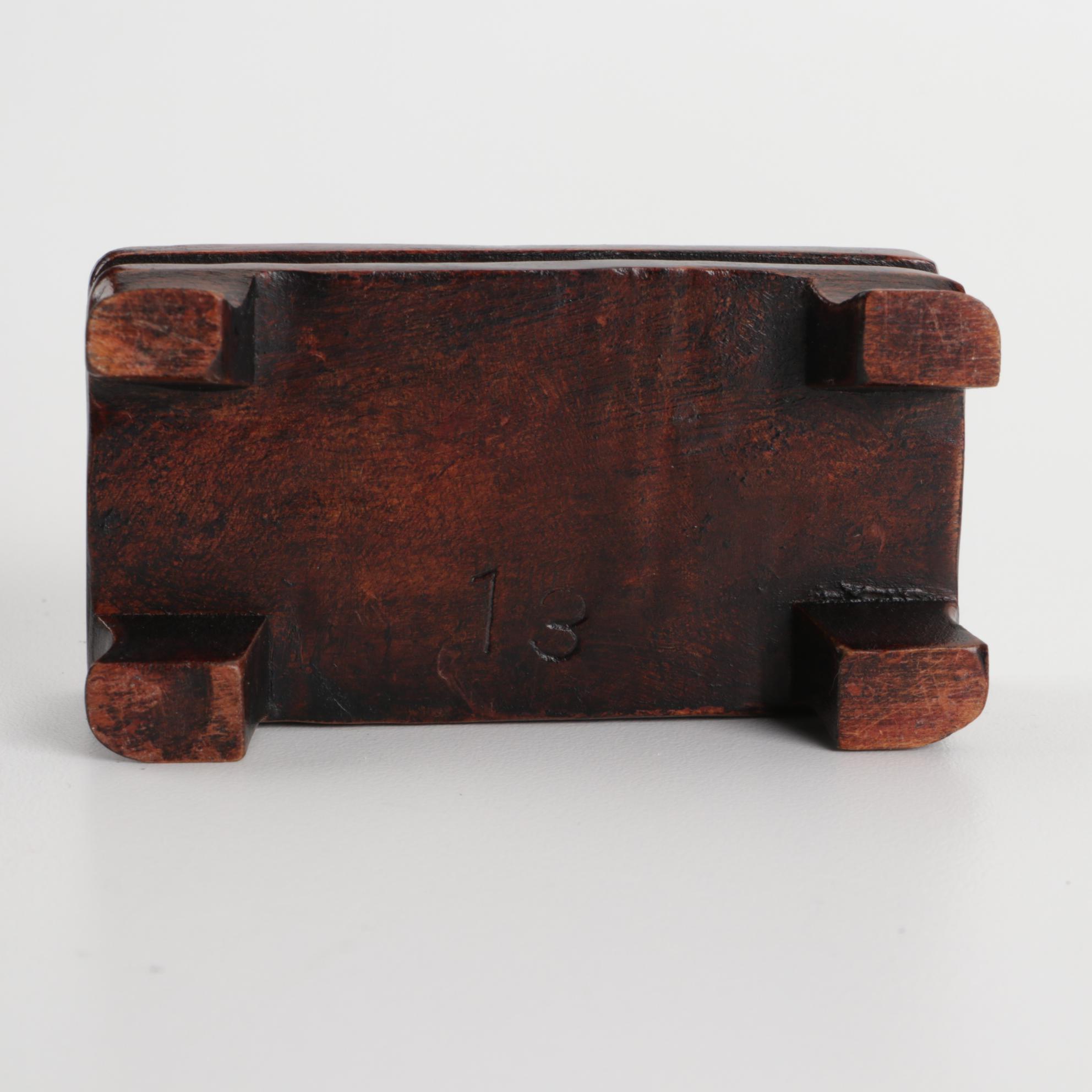 Chinese Carved Bowenite Guan Yin and Nephrite Fisherman Figurine