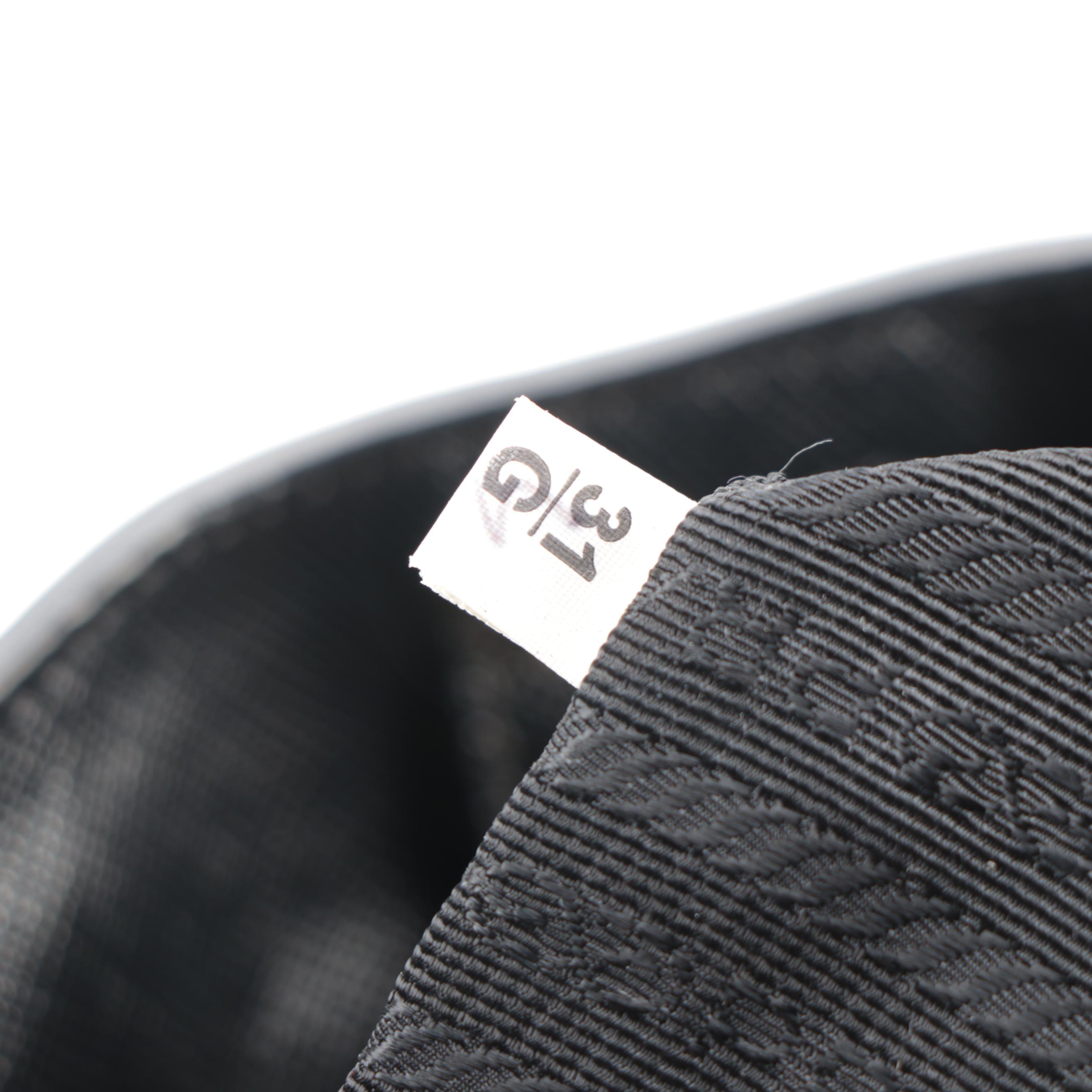 Prada Large Tote Bag in Black Saffiano Leather