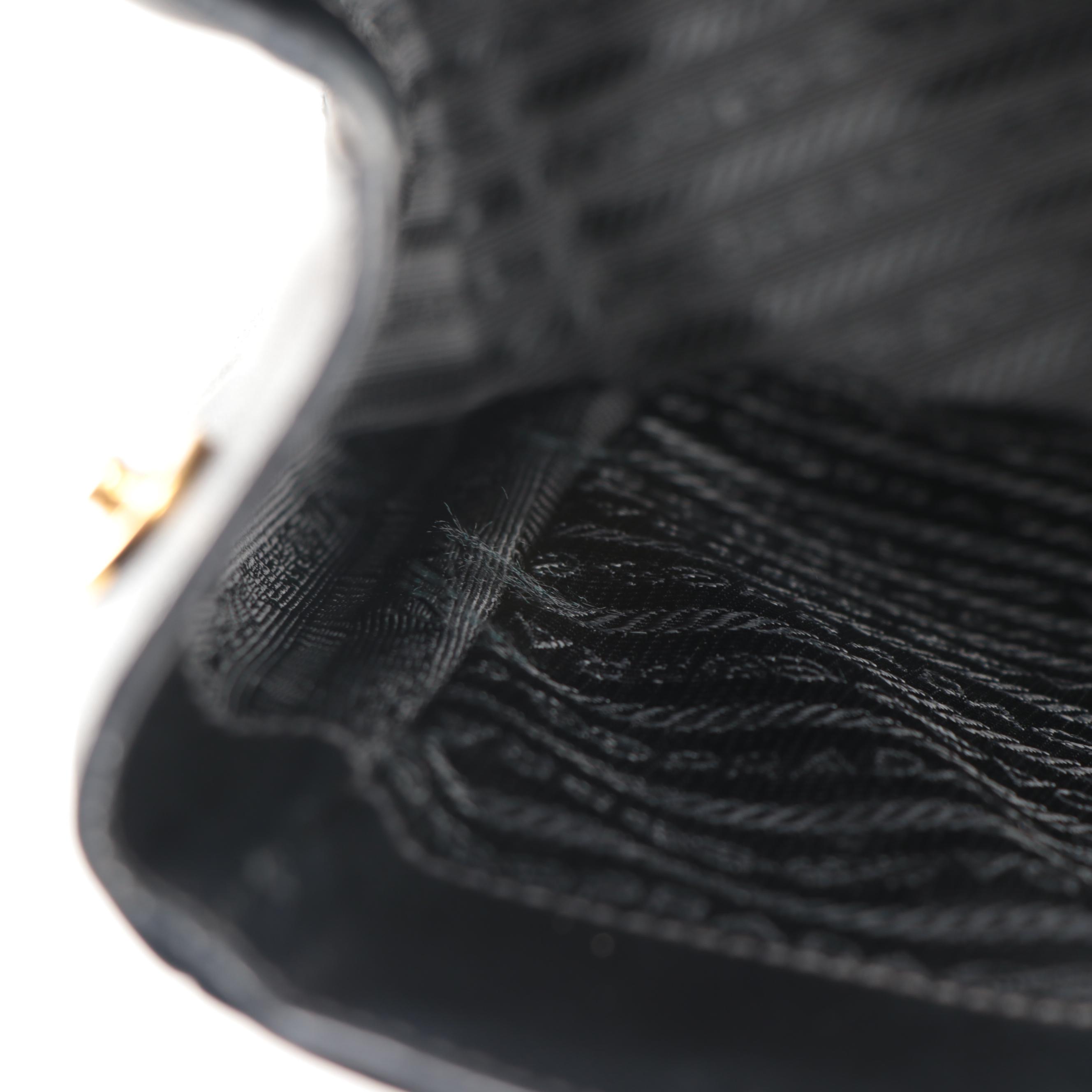 Prada Large Tote Bag in Black Saffiano Leather