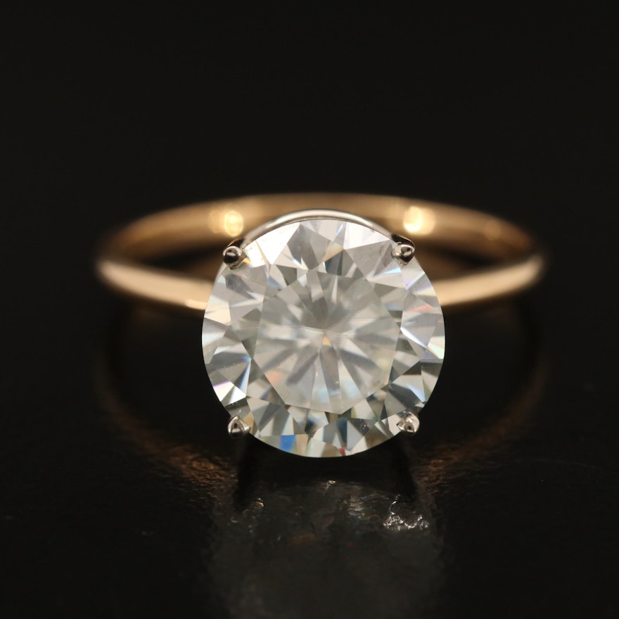 18K Moissanite Ring with White Gold Head