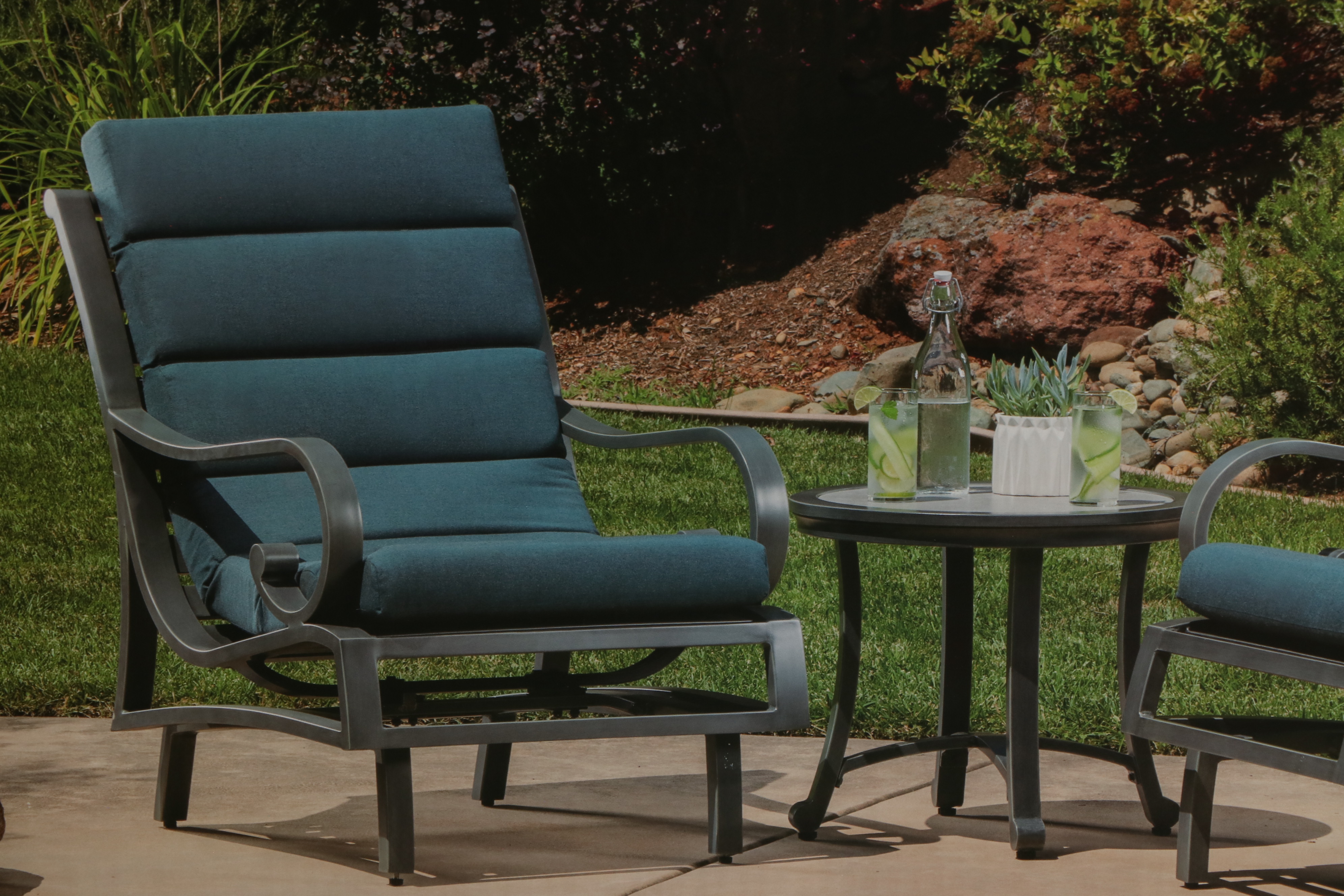 Sunvilla "Monroe" Three-Piece Balcony Set