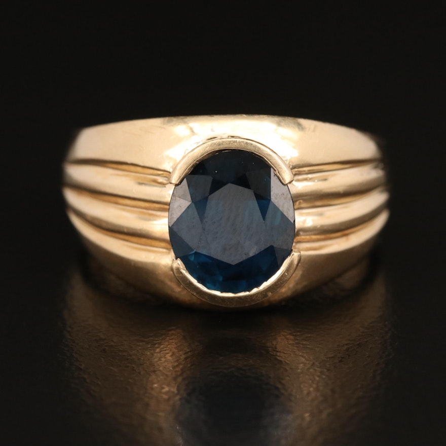 14K 2.90 CT Sapphire Ring with Fluted Detail