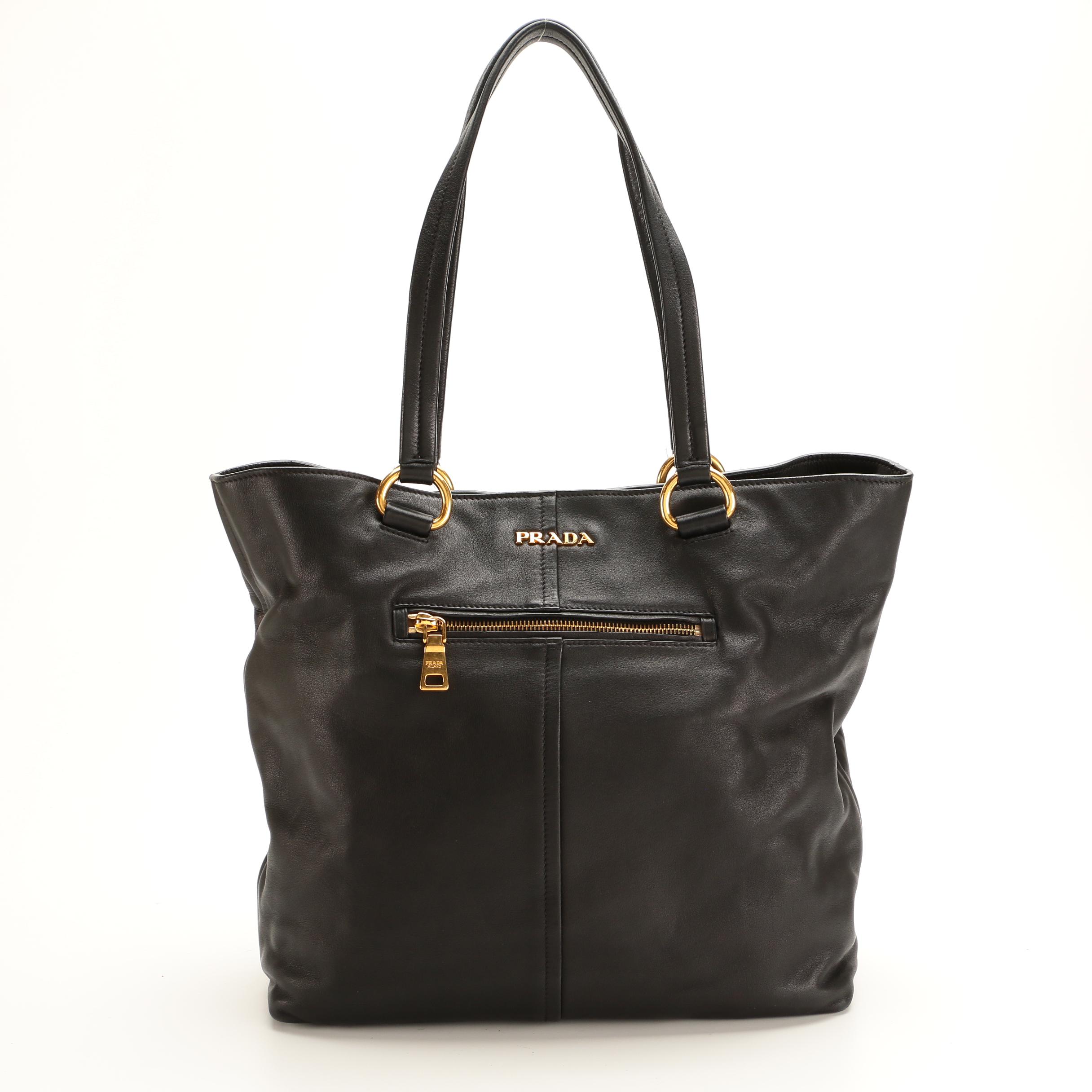 Prada Shoulder Bag in Black Leather