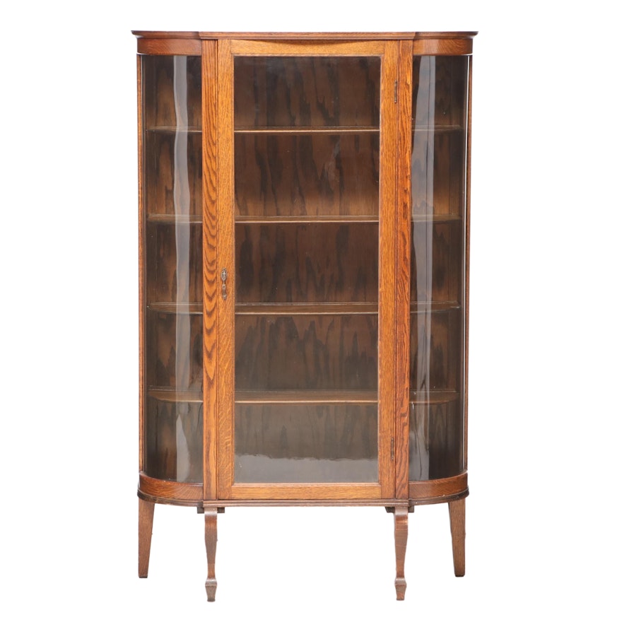 Colonial Revival Oak Display Cabinet, Early to Mid 20th Century