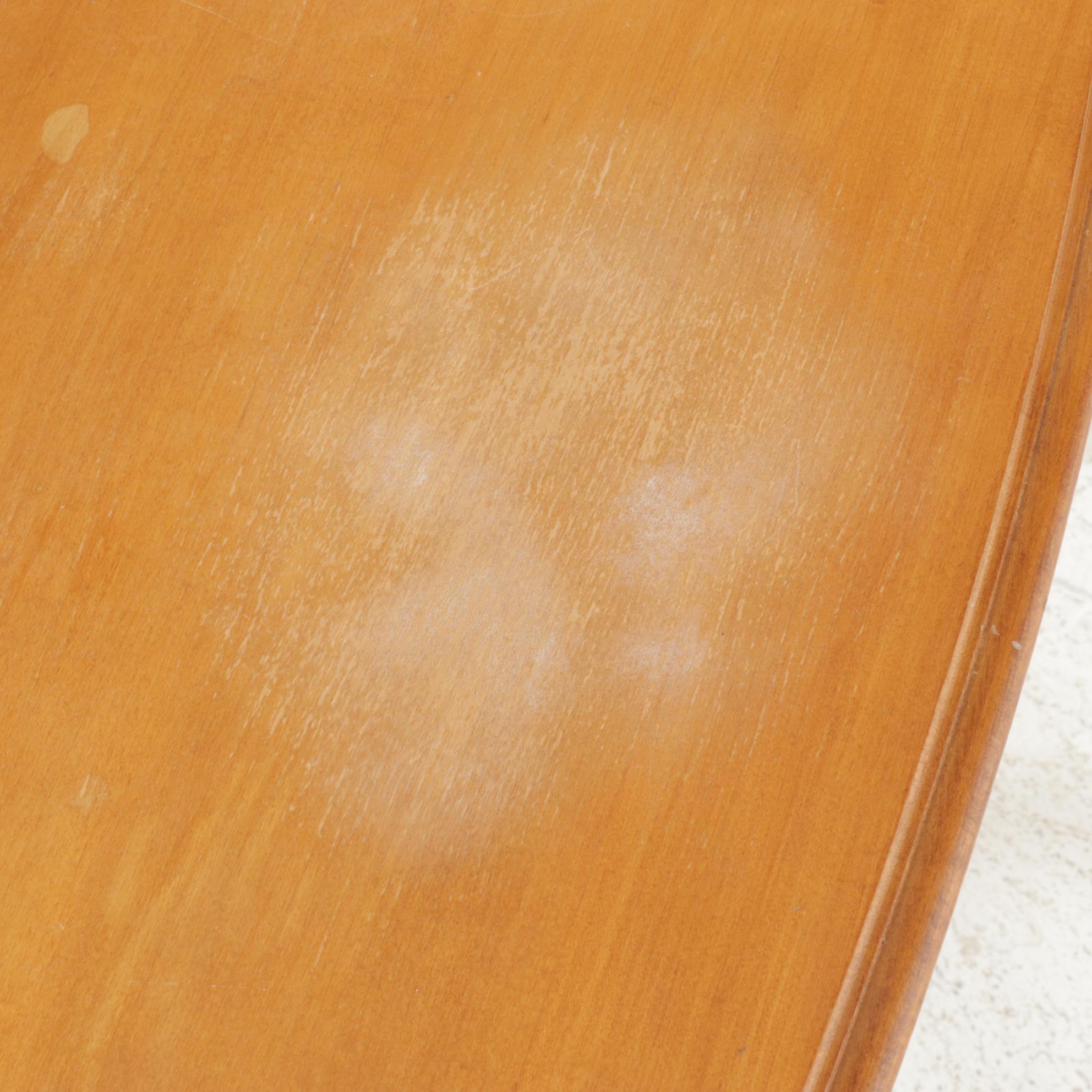 St. Johns French Provincial Style Maple Dining Table, Mid to Late 20th Century