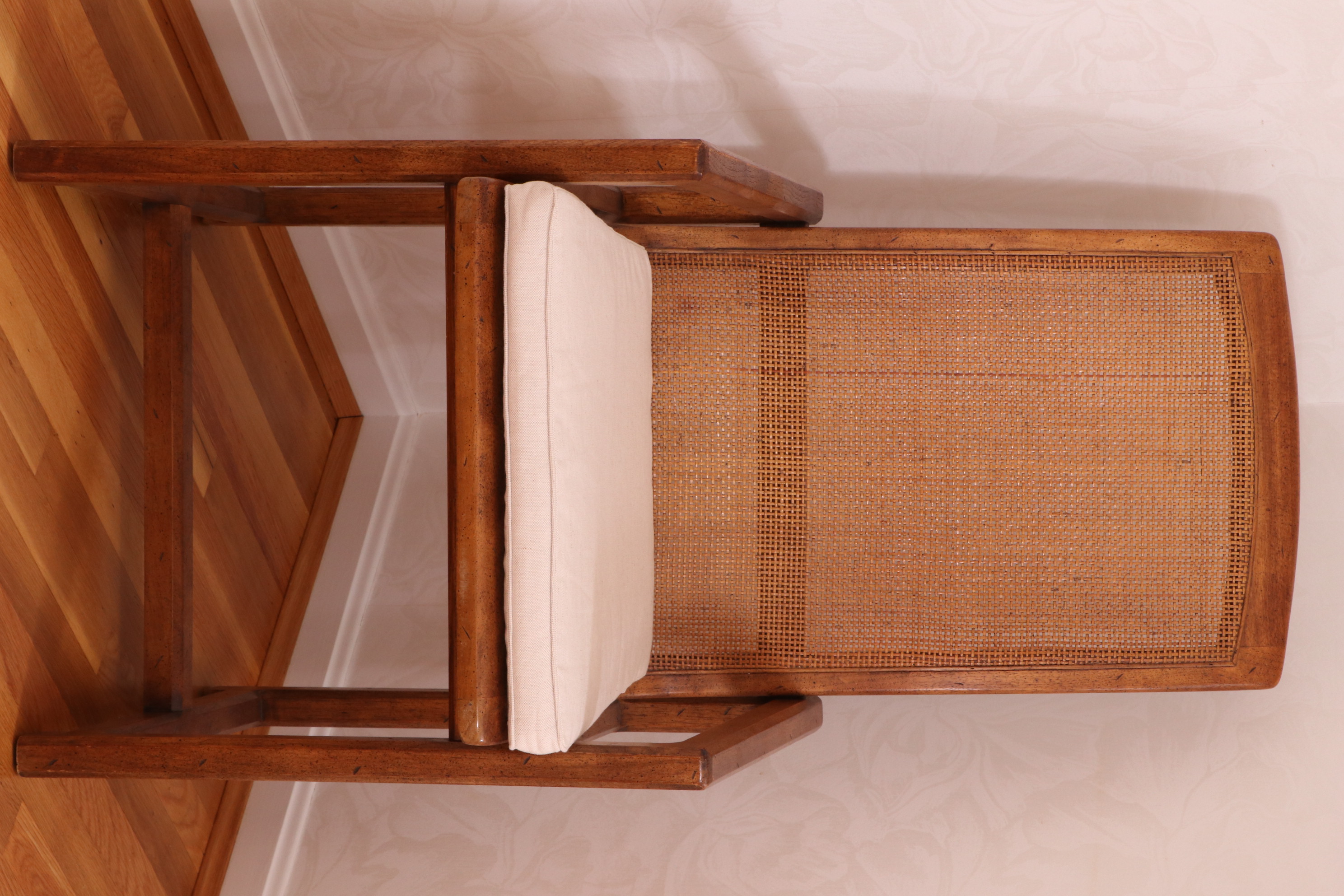 Drexel-Heritage "Woodbriar II" Pecan Five-Piece Dining Set, 1980s