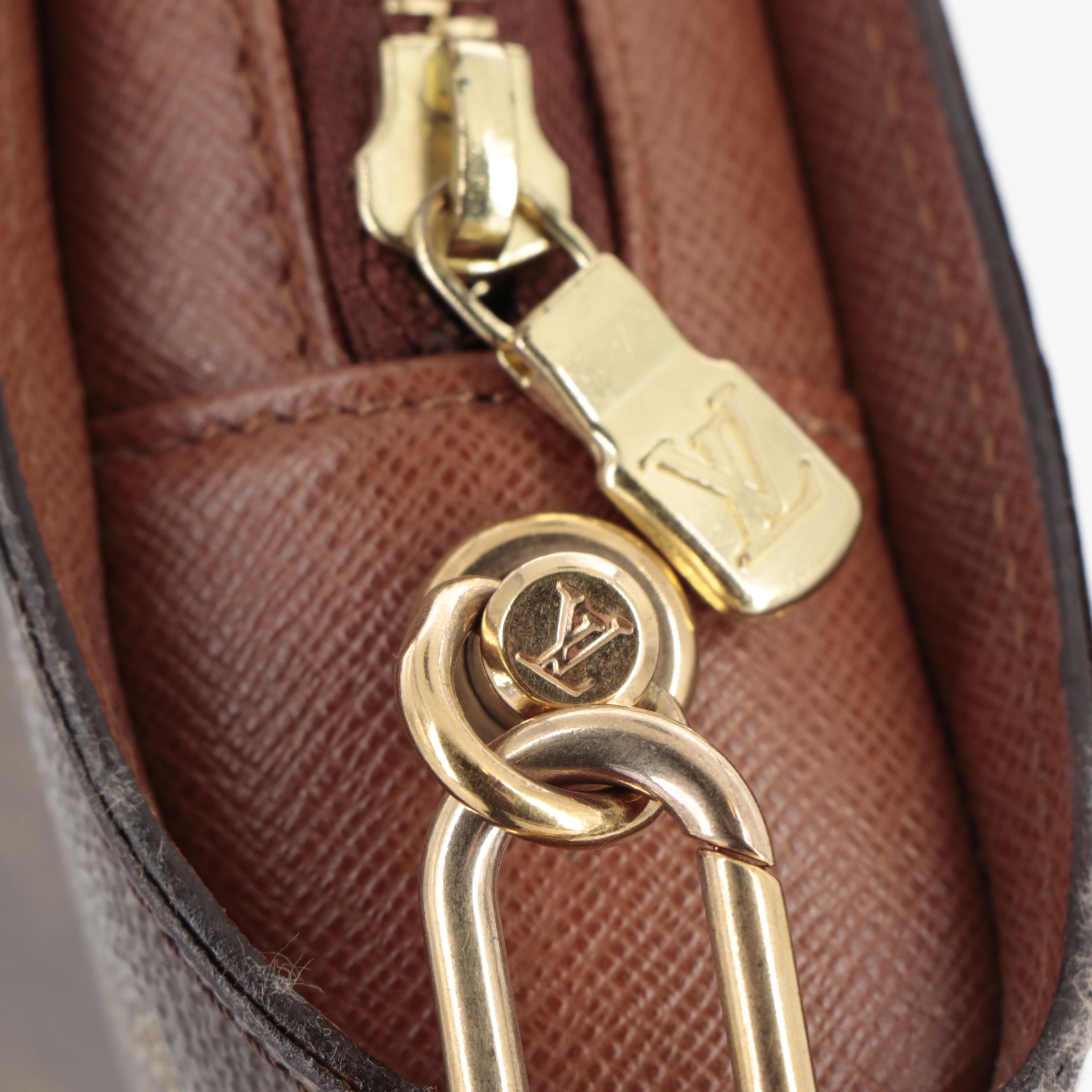 Louis Vuitton Pochette Orsay Clutch in Monogram Canvas