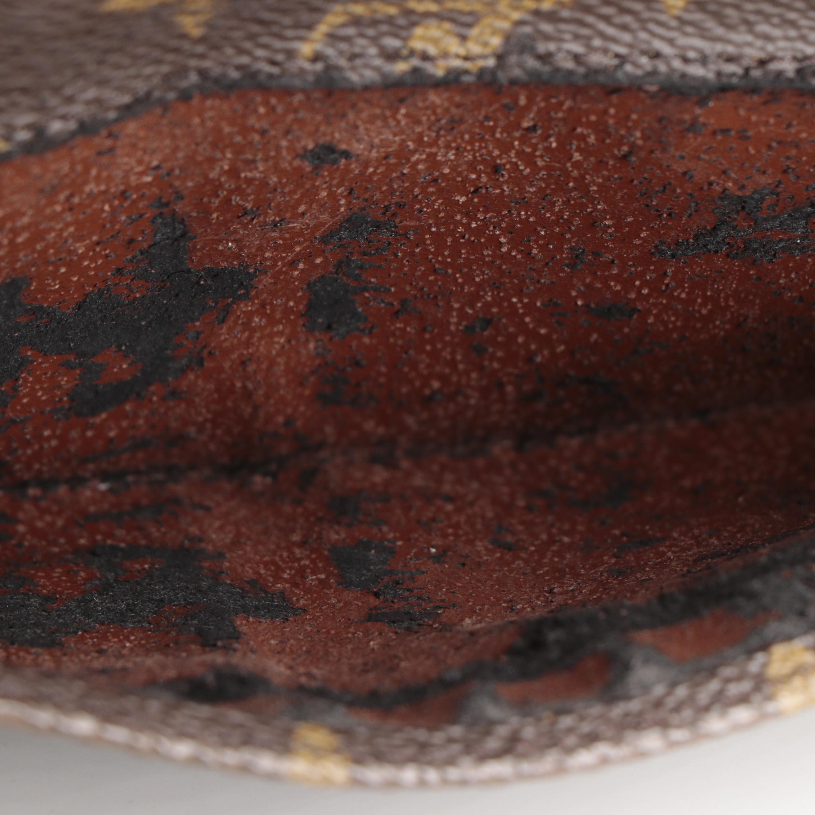 Louis Vuitton Pochette Orsay Clutch in Monogram Canvas