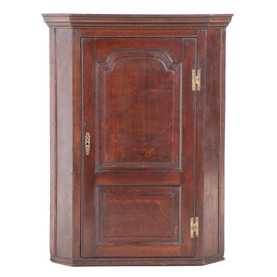 George III Oak Hanging Corner Cupboard, Late 18th/Early 19th Century