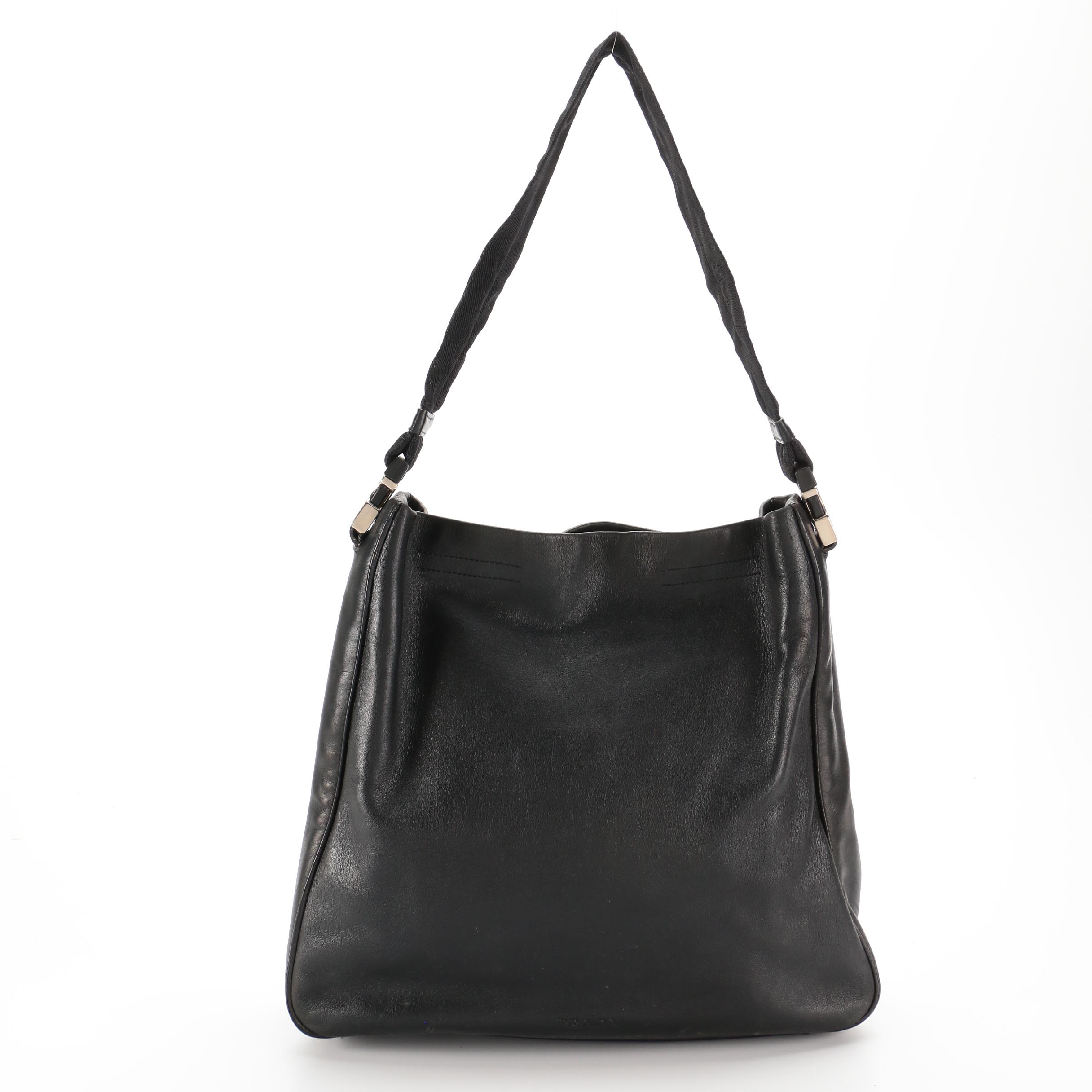 Prada Shoulder Bag in Black Grained Leather