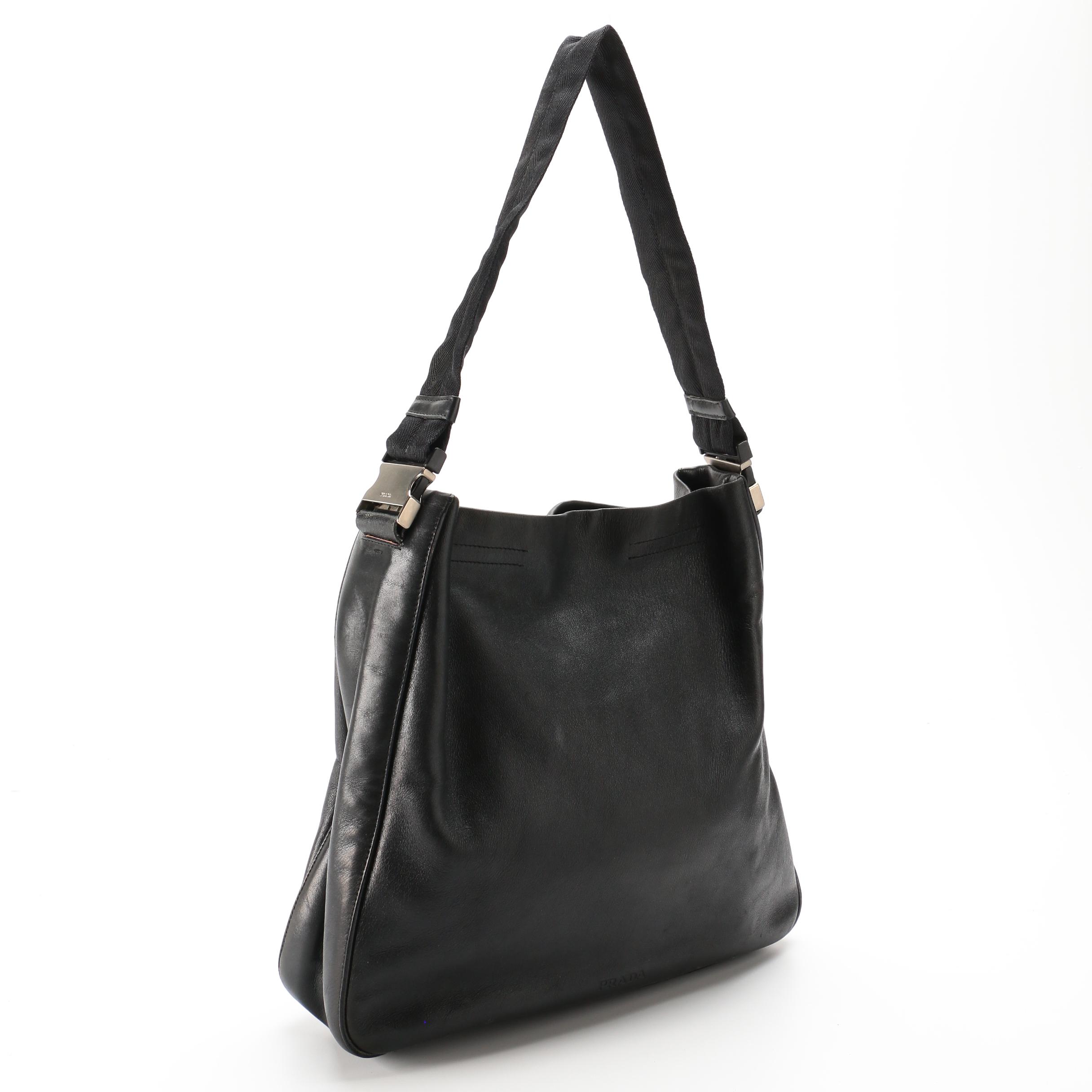 Prada Shoulder Bag in Black Grained Leather