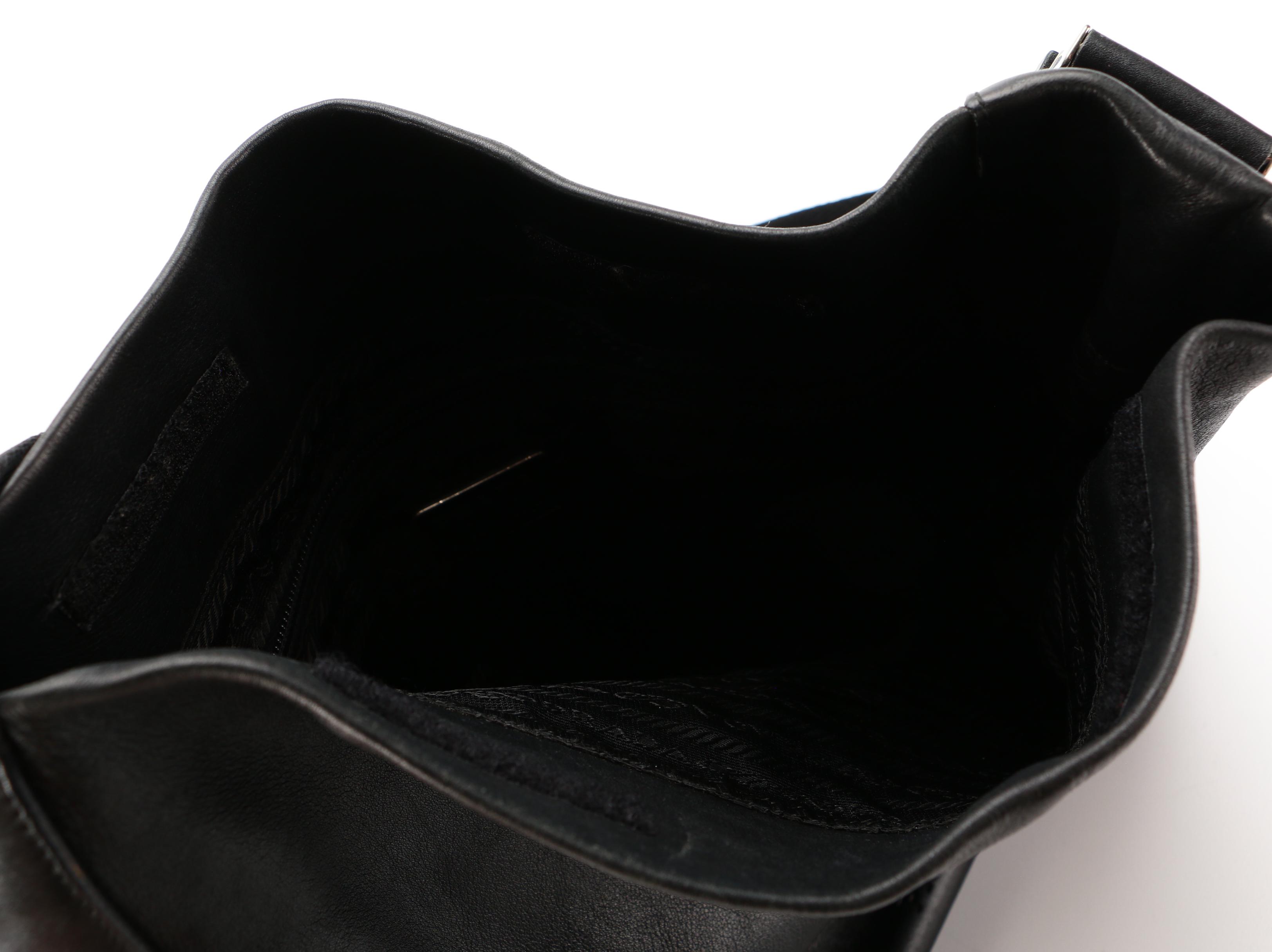 Prada Shoulder Bag in Black Grained Leather