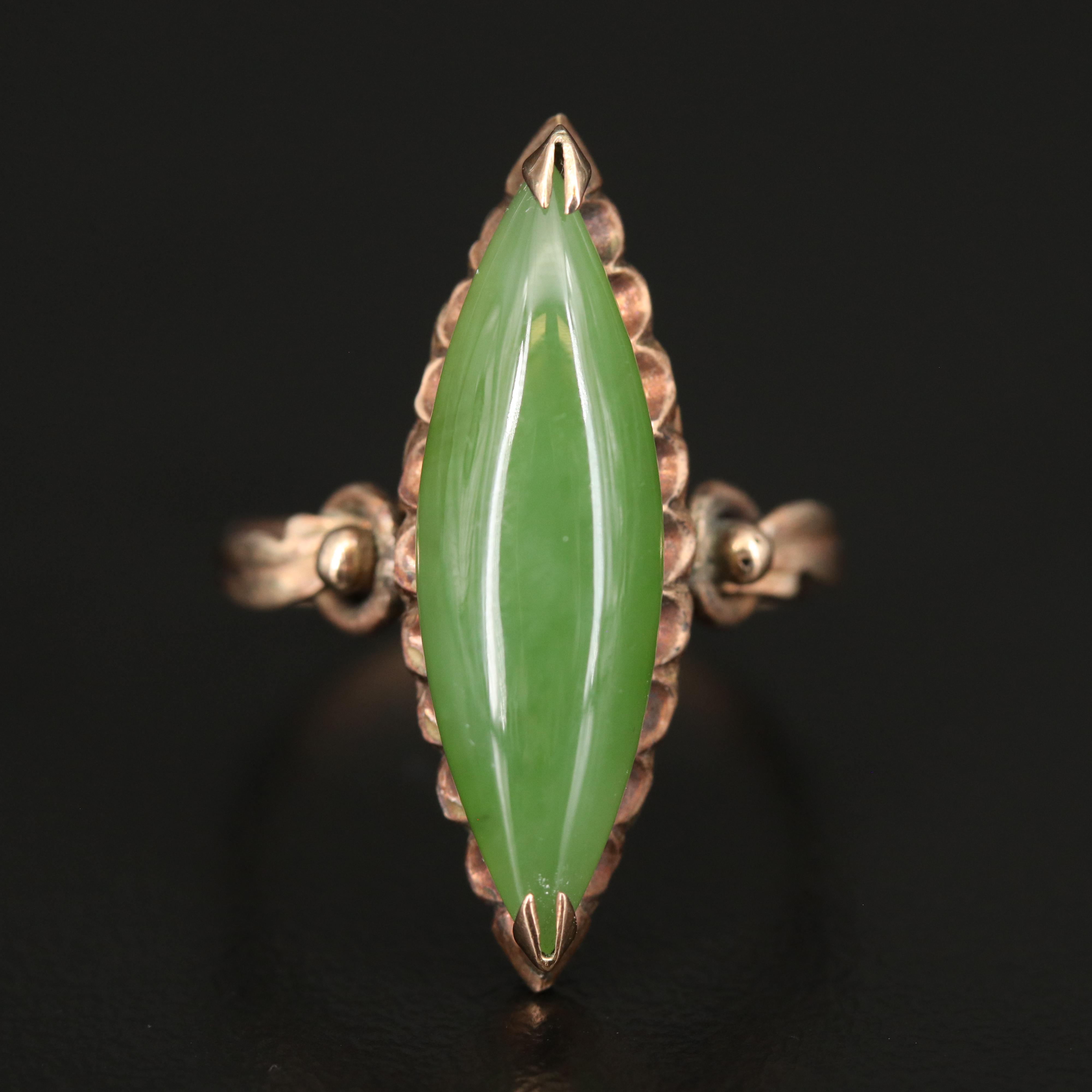 Vintage 14K Nephrite Navette Ring