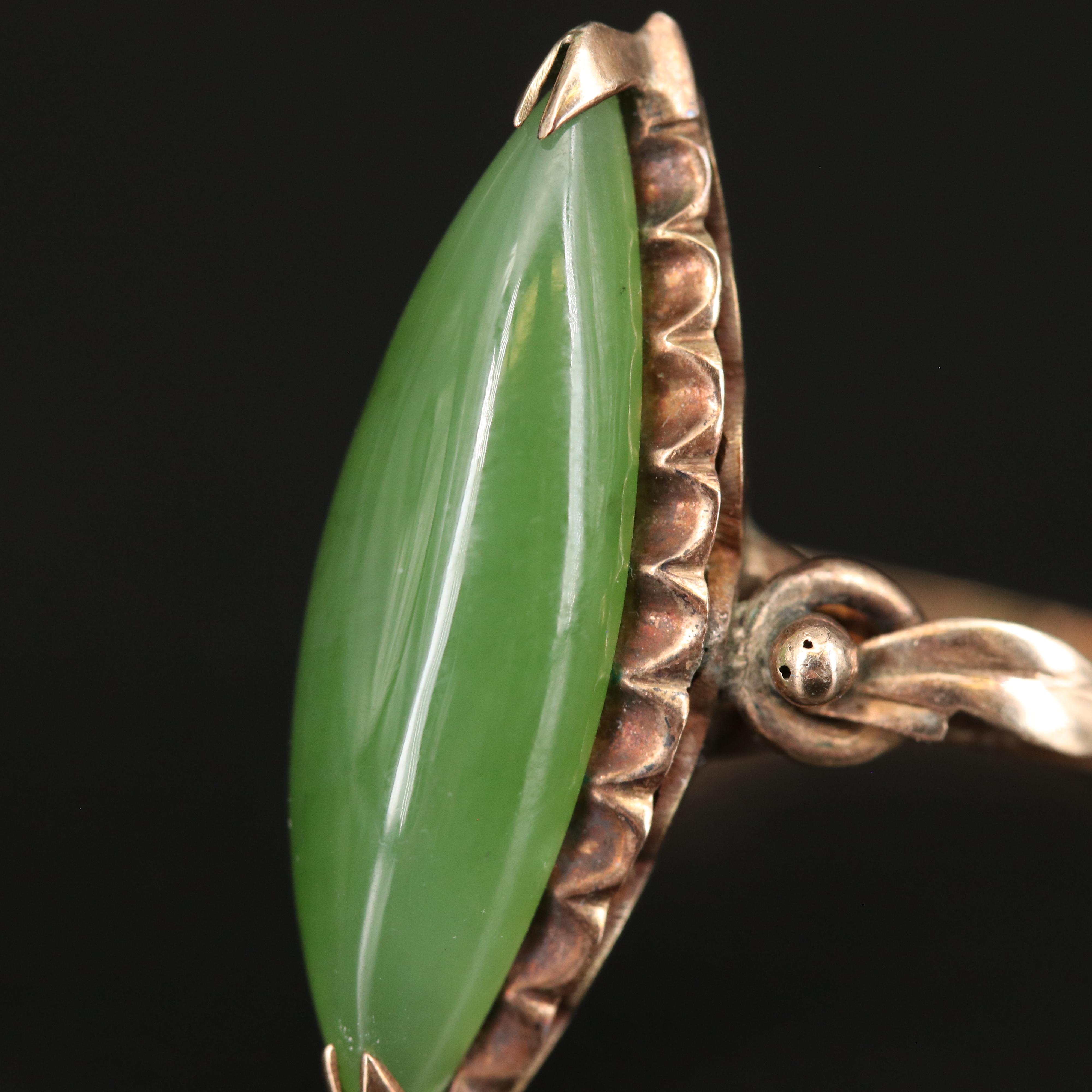 Vintage 14K Nephrite Navette Ring