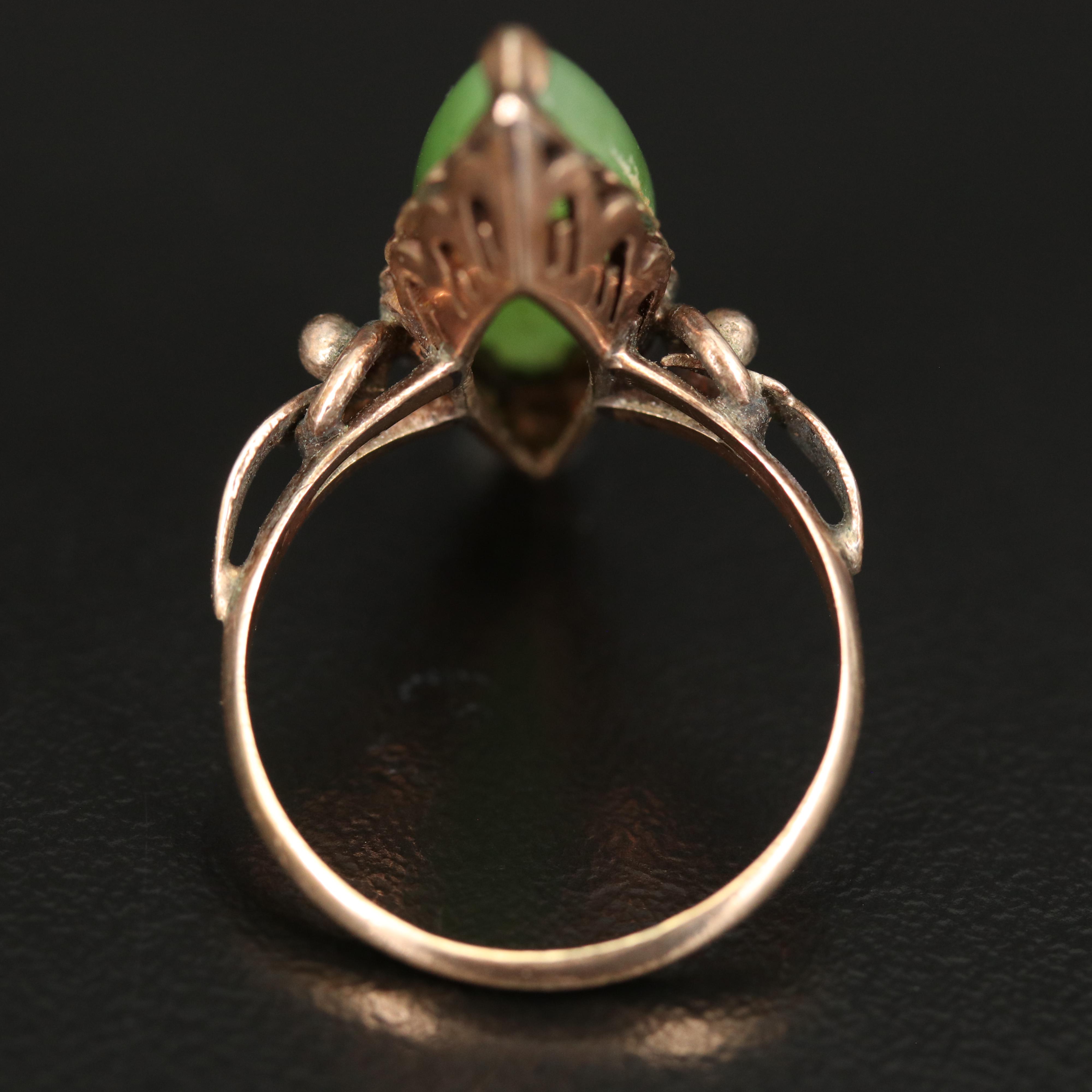 Vintage 14K Nephrite Navette Ring