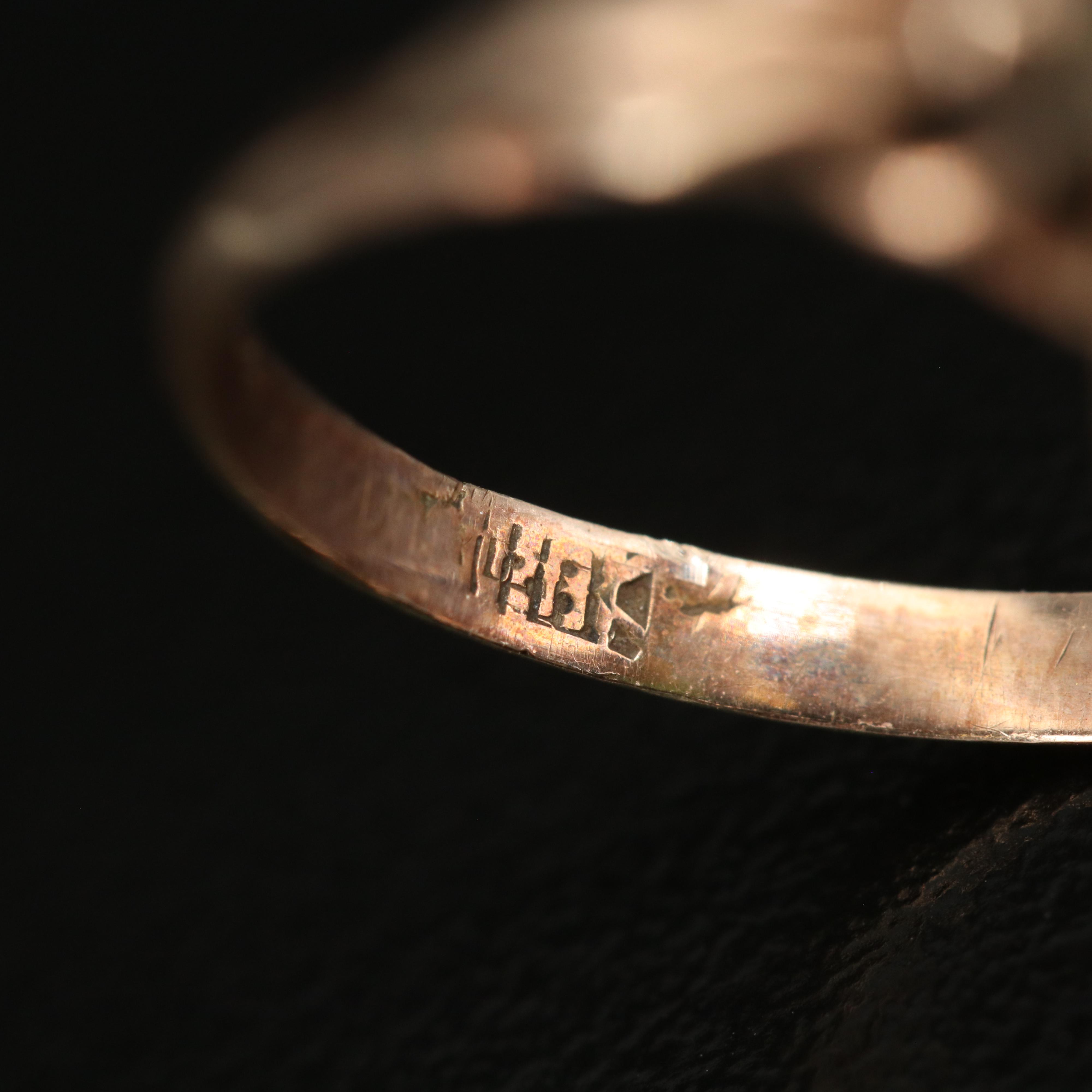 Vintage 14K Nephrite Navette Ring