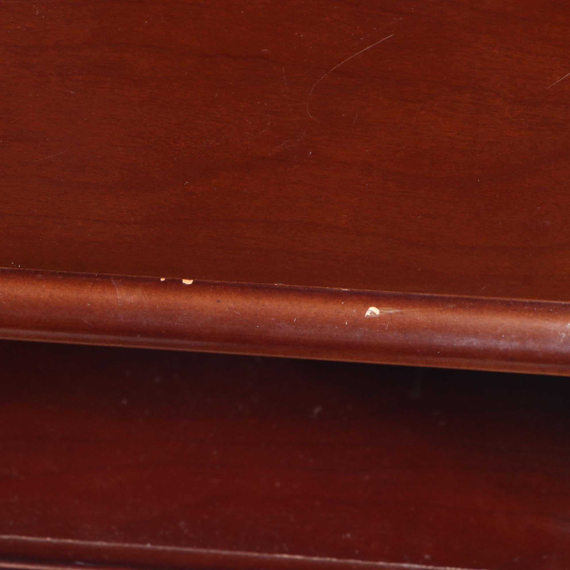 The Bombay Company Queen Anne Style Mahogany-Stained Side Table