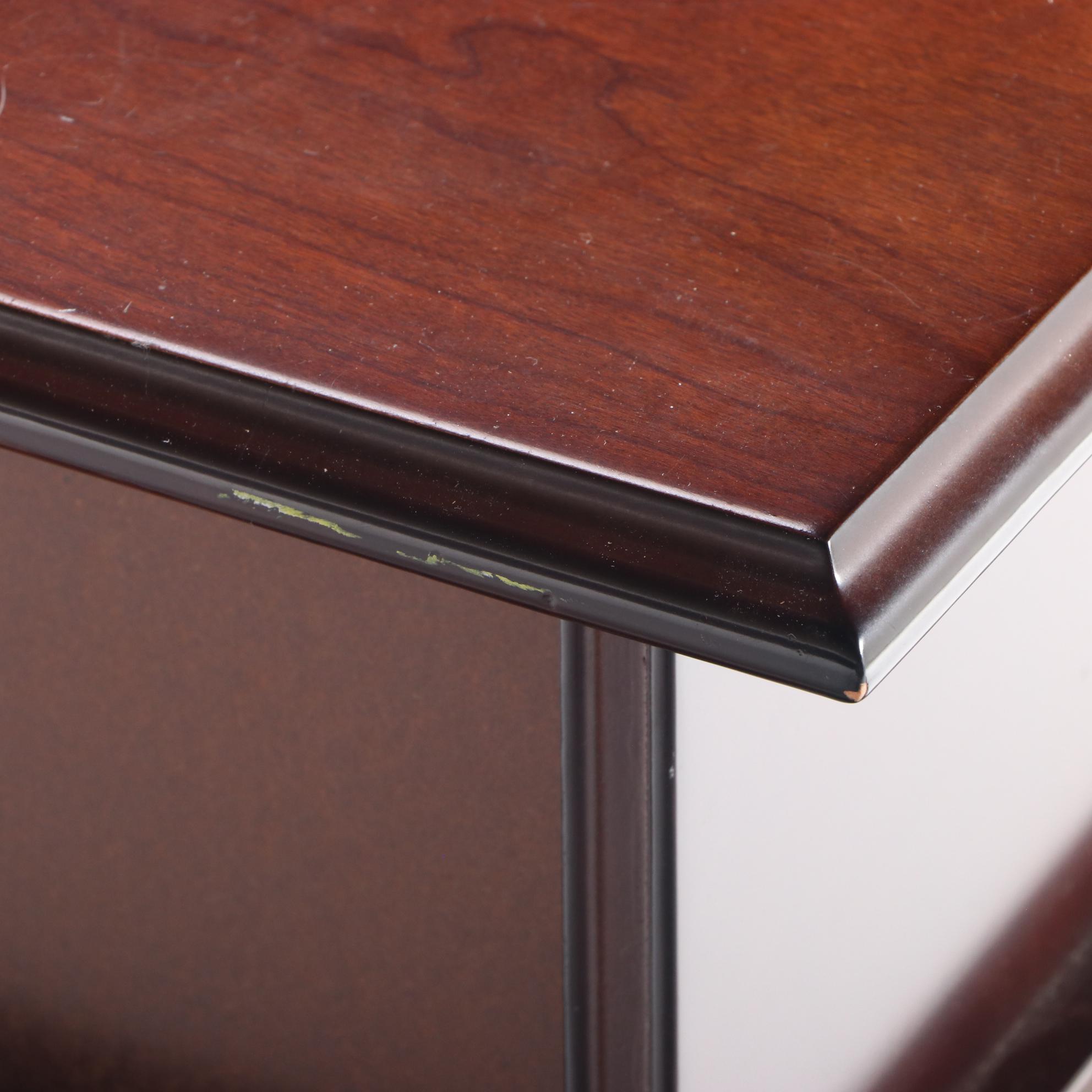 The Bombay Company Queen Anne Style Mahogany-Stained Side Table