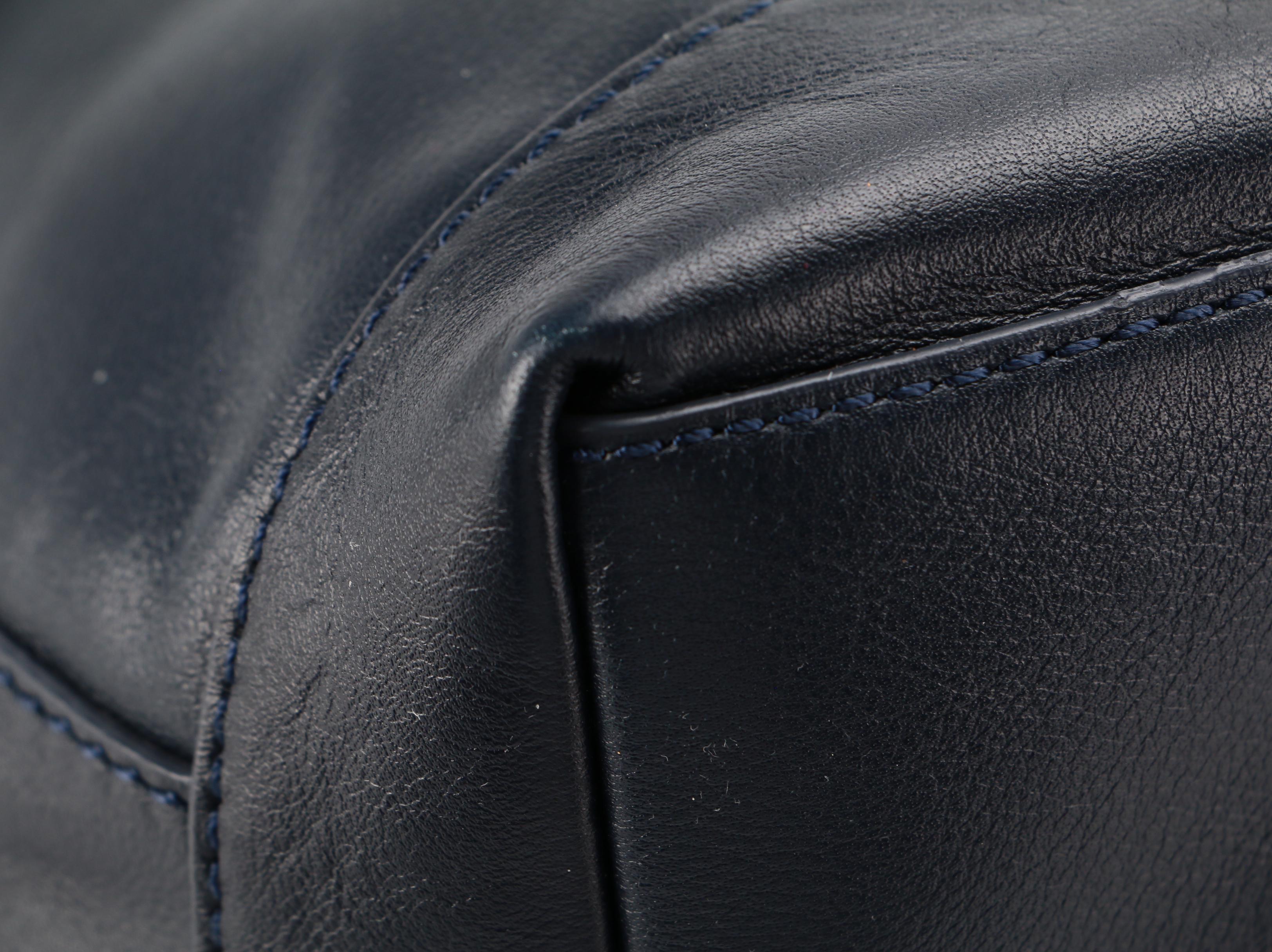 Tory Burch Jenny Shoulder Tote in Navy Blue Leather