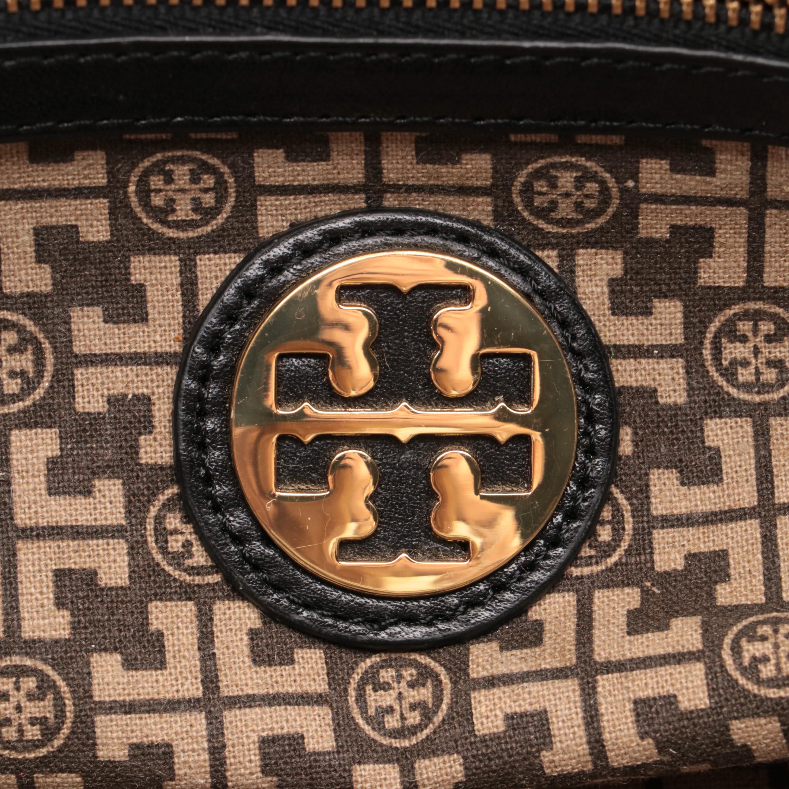Tory Burch East-West Shoulder Bag in Black Grained Leather