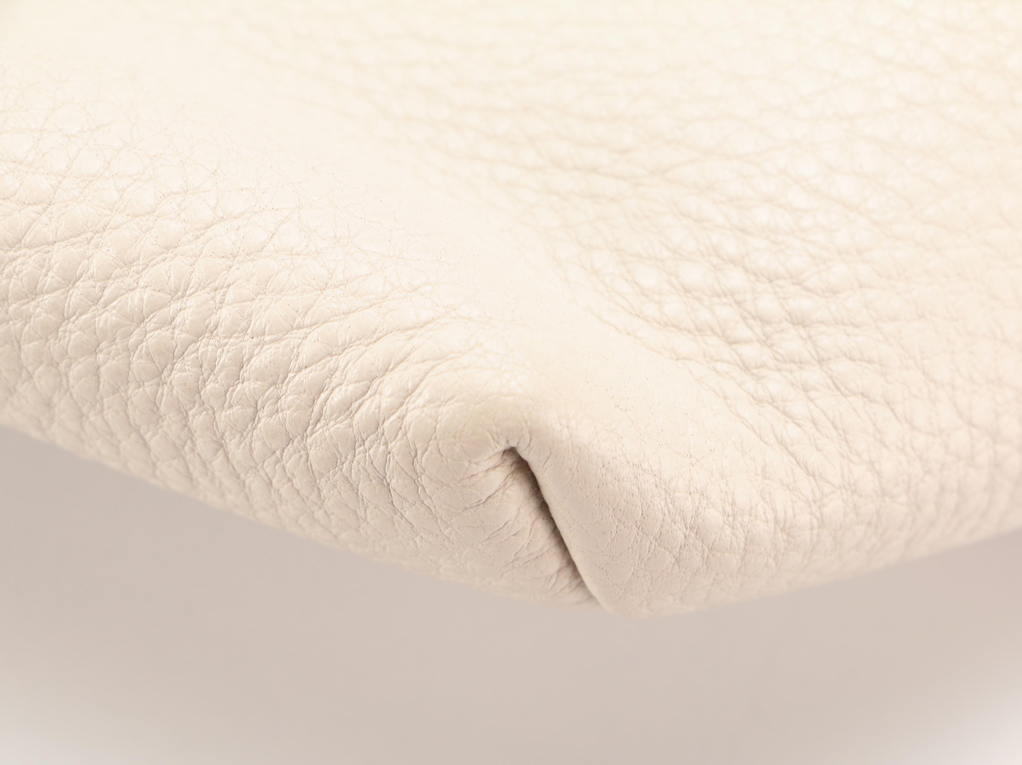 Prada Shopping Tote in Ivory Vitello Daino Leather