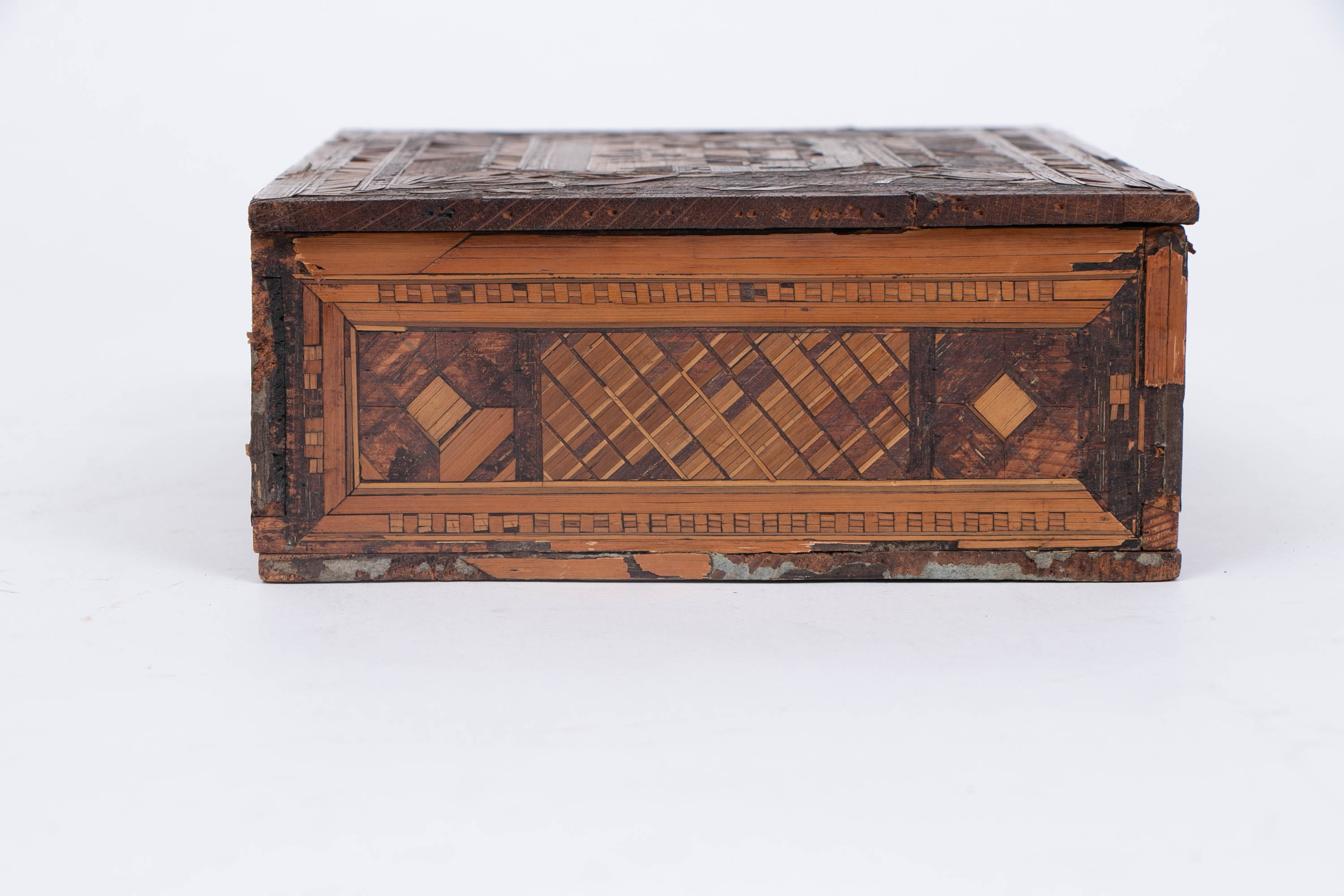 Napoleonic Prisoner of War Straw Work Box, Early 19th Century