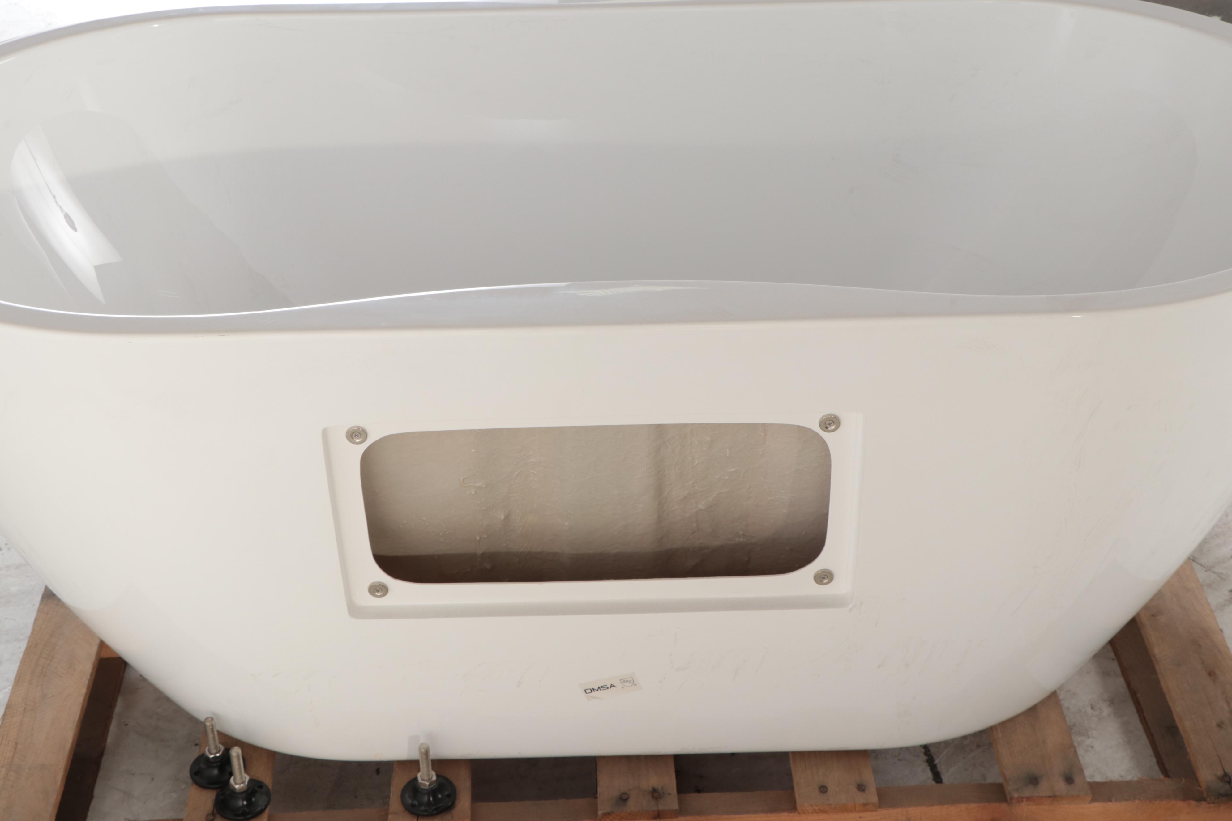 Contemporary 61" Acrylic Freestanding Bathtub