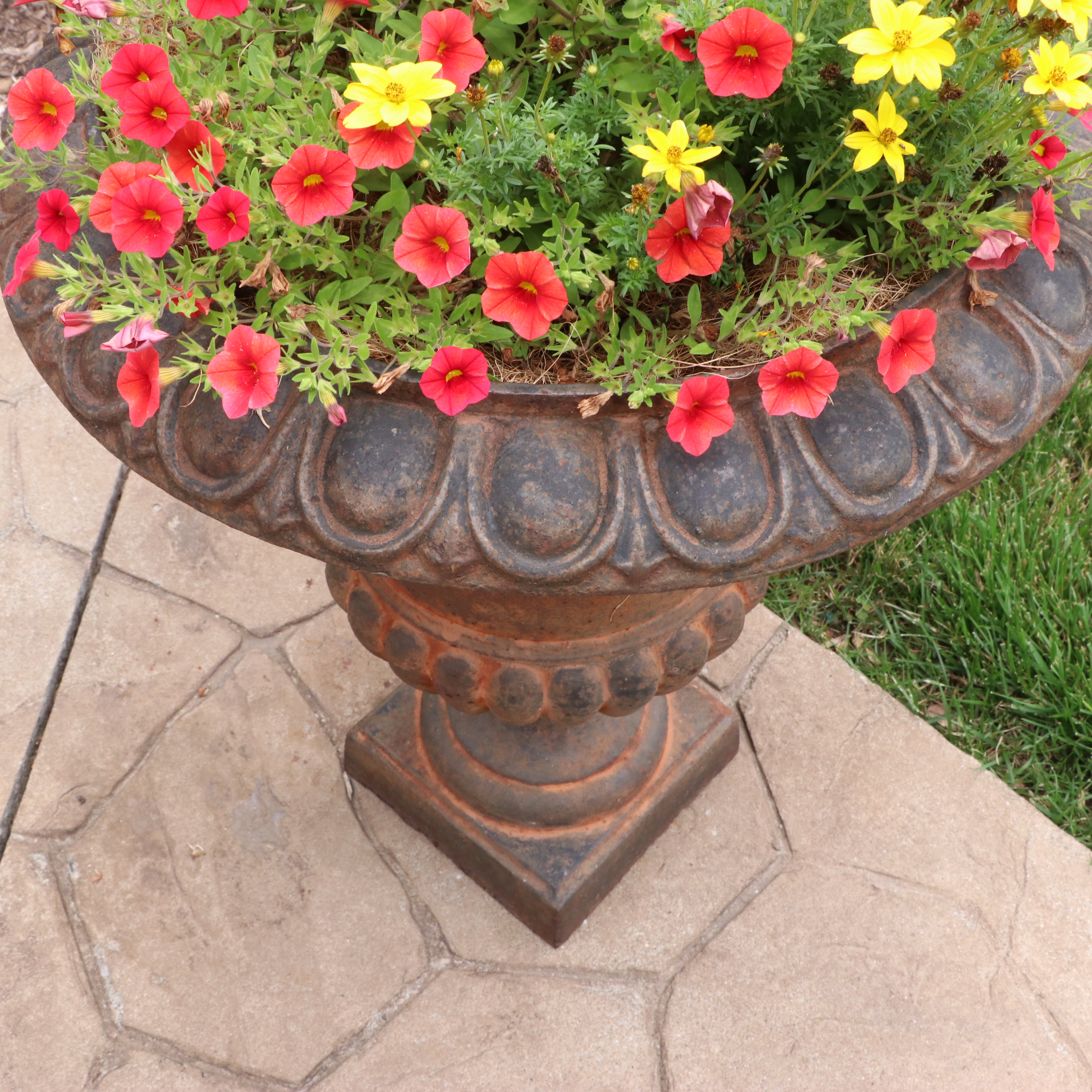 Pair of Neoclassical Cast Iron Urn Garden Planters