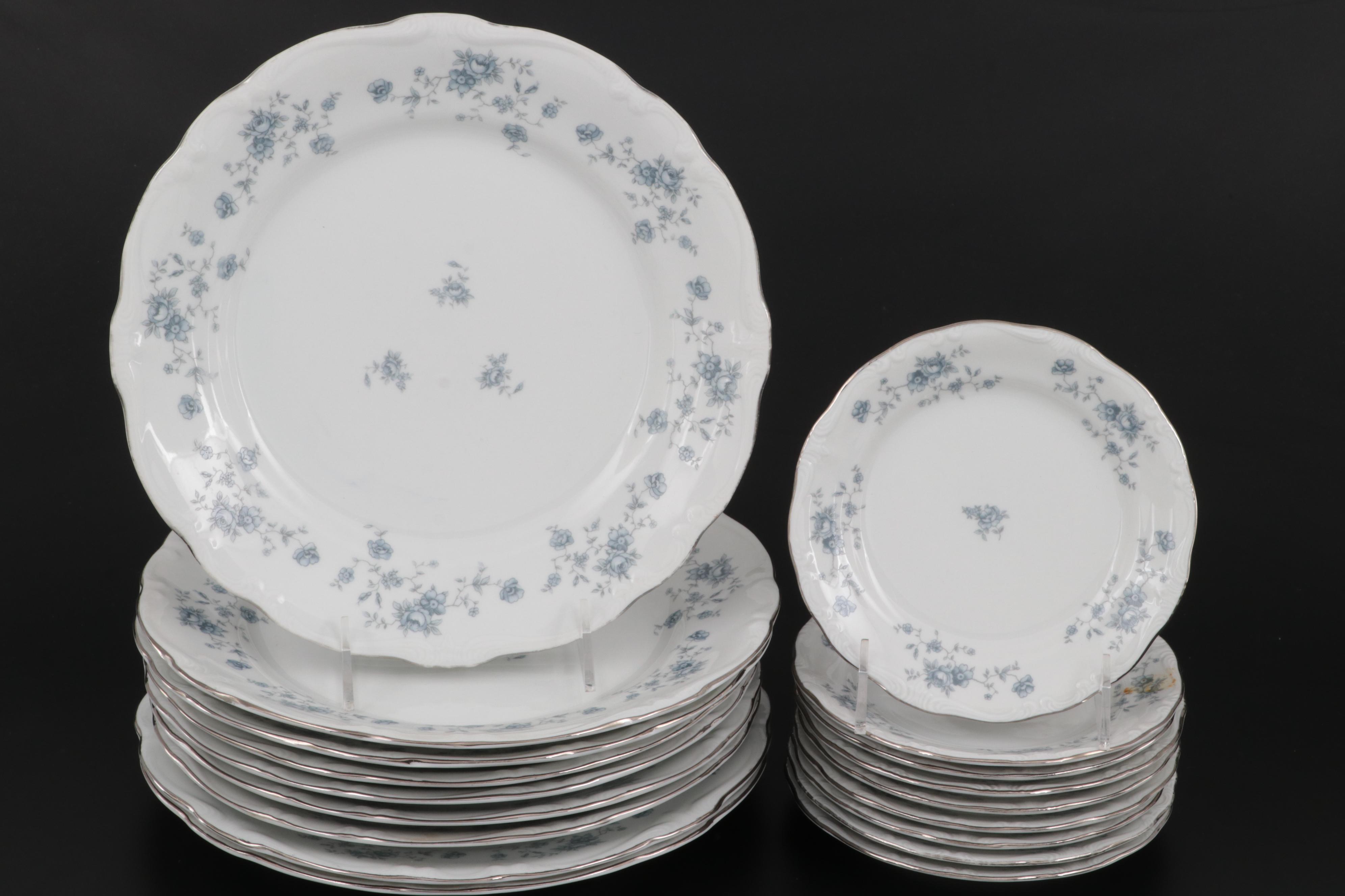 Johann Haviland "Blue Garland" Porcelain Dinnerware, Mid to Late 20th Century