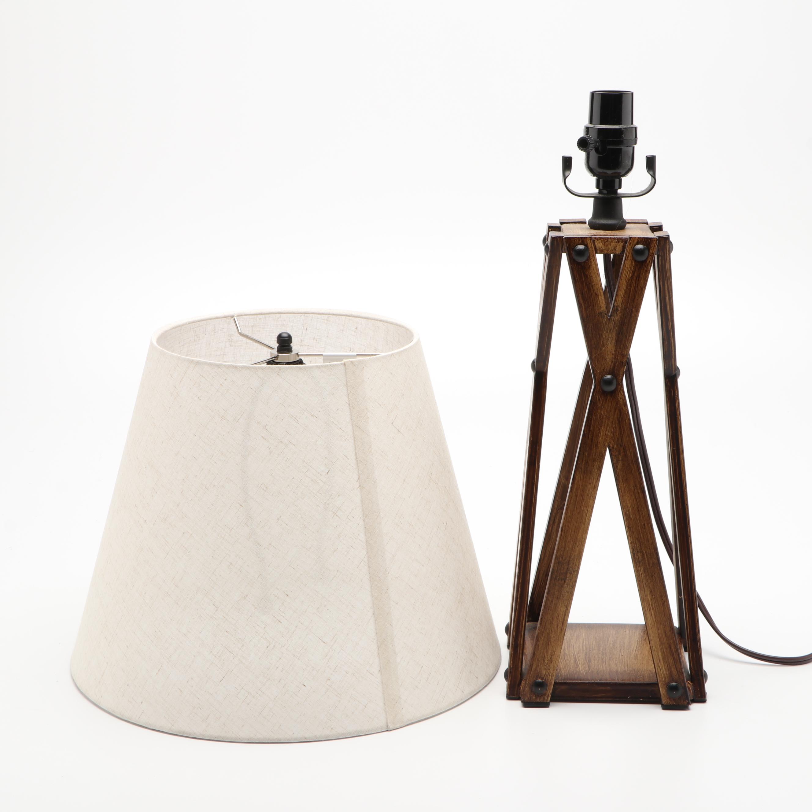Howin Faux Wood Metal Table Lamps