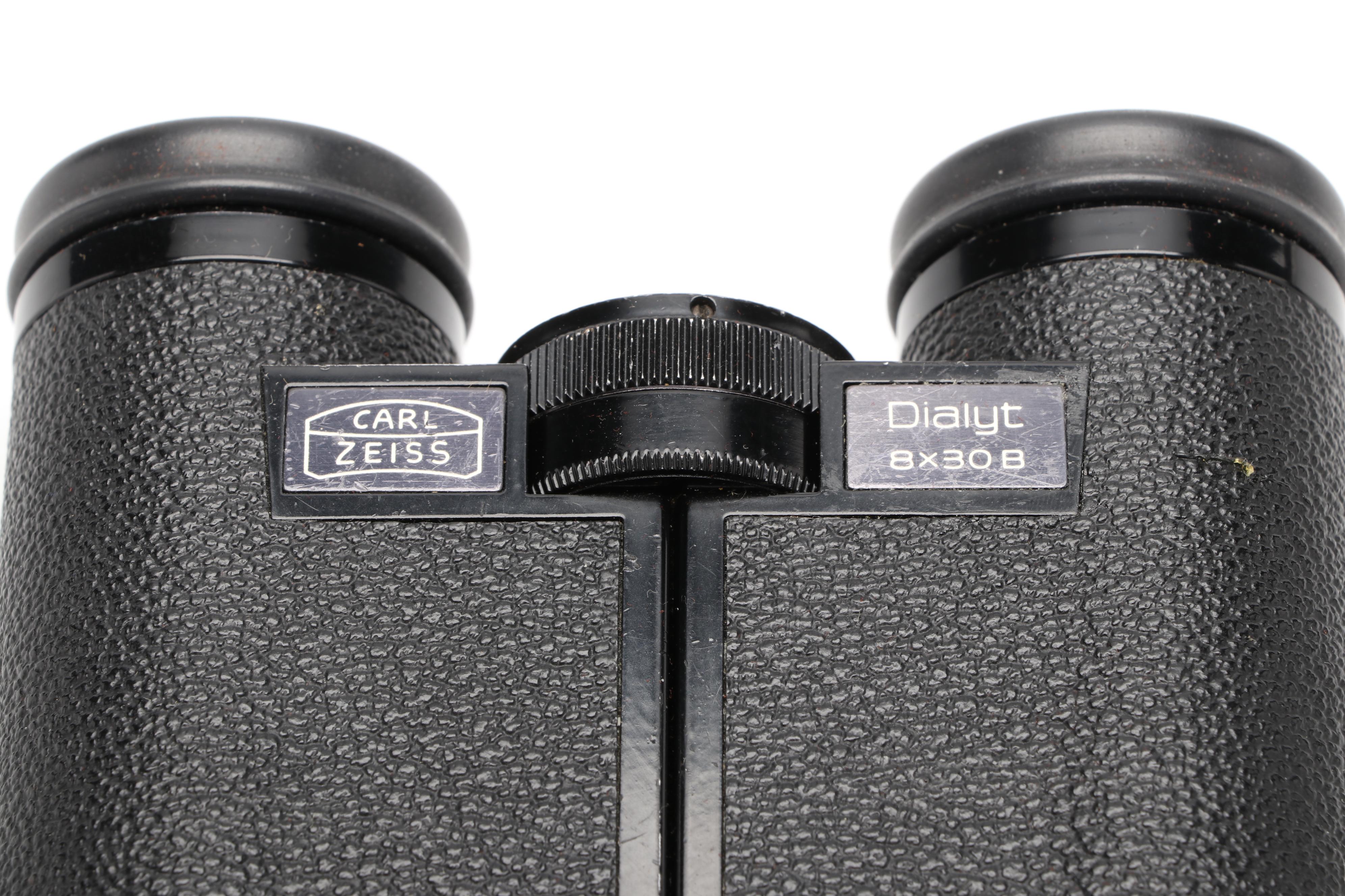 Carl Zeiss Dialyt 8x30B Binoculars with Case