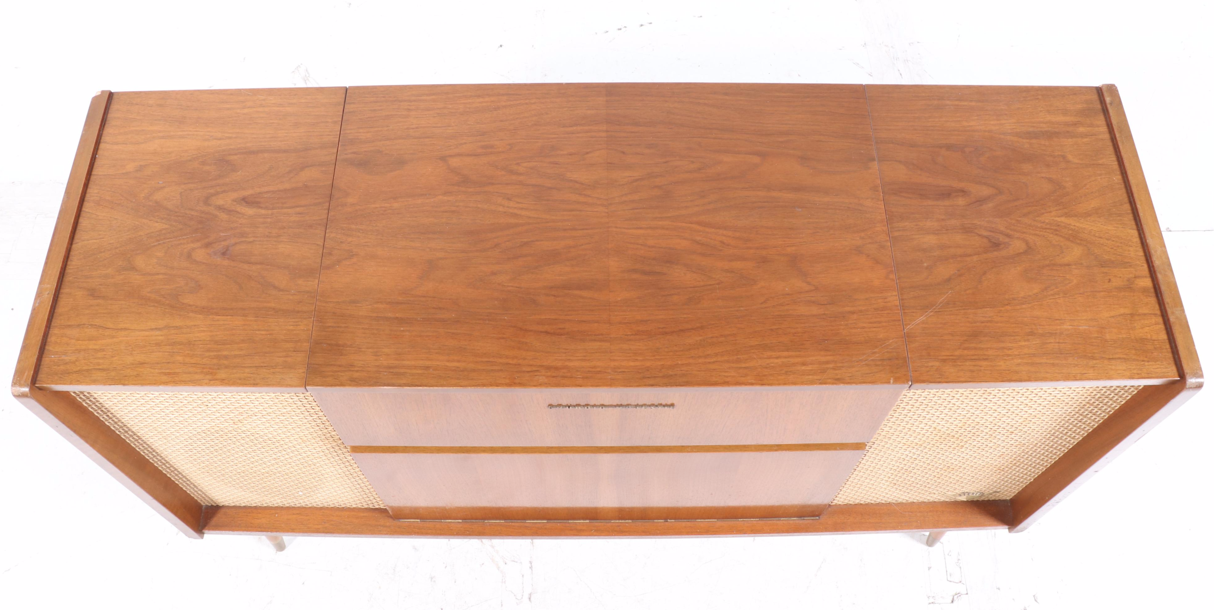 Grundig-Majestic Mid Century Modern Walnut Stereo Console, Model SO 121 PX
