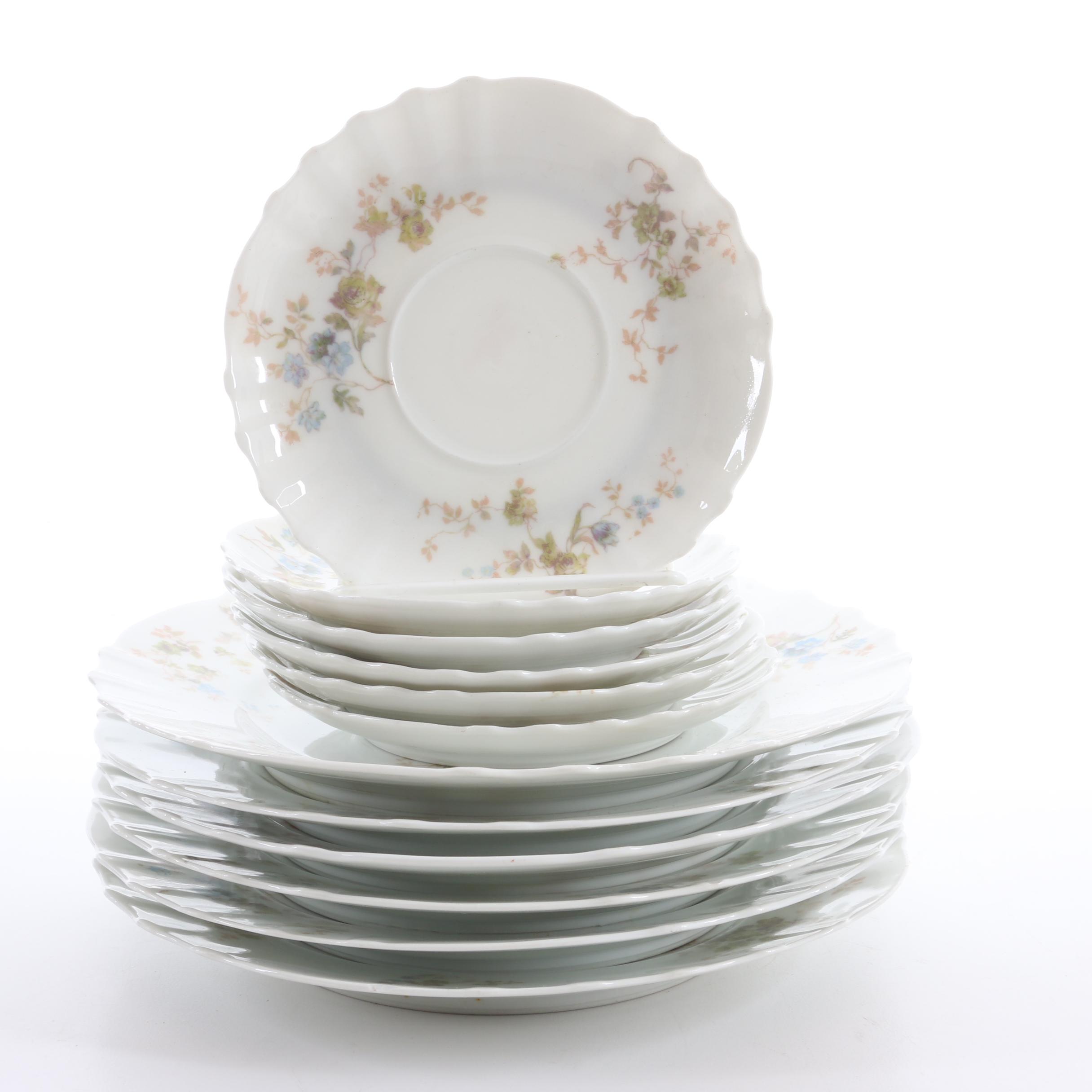 Theodore Haviland Porcelain Limoges Dinnerware, Late 19th / Early 20th Century
