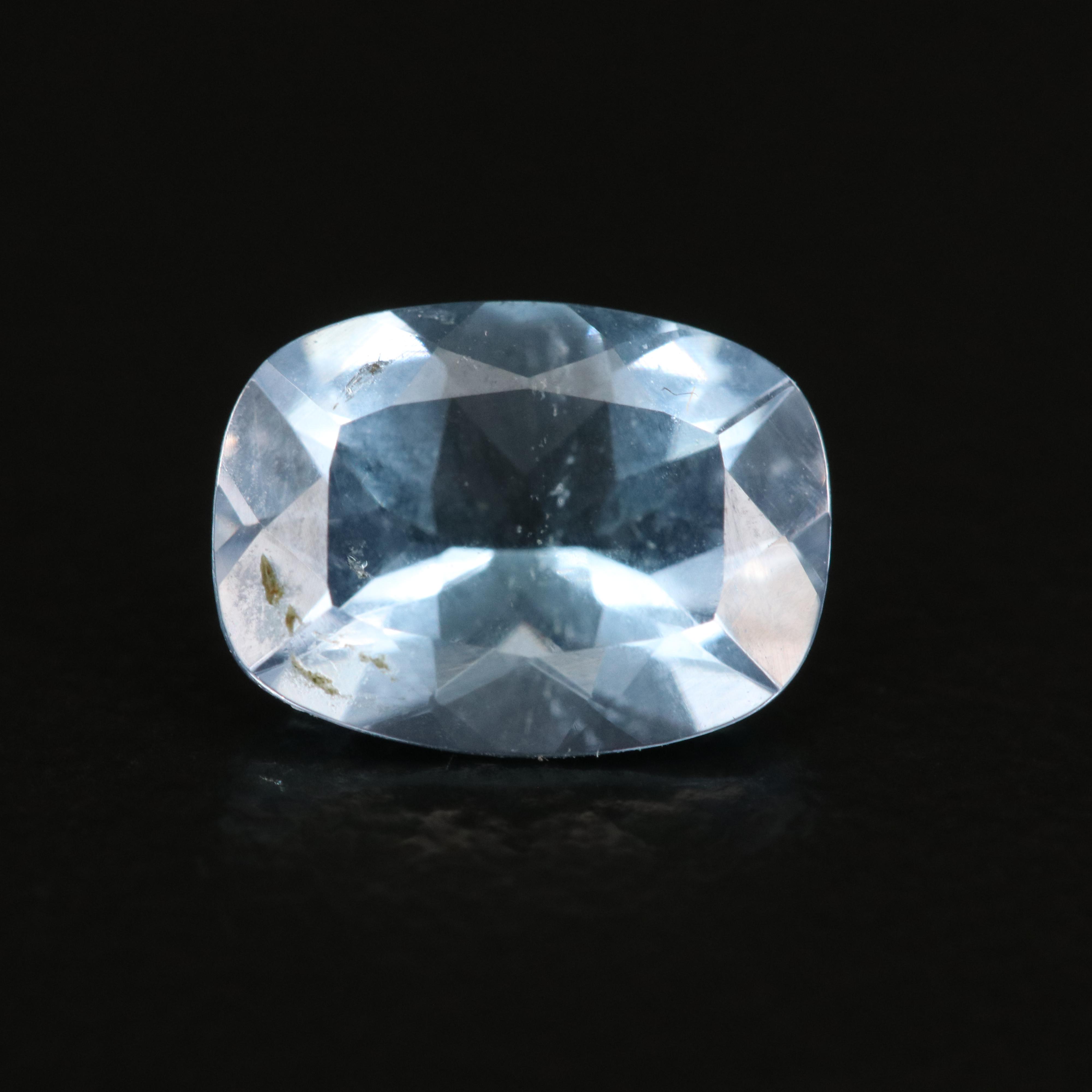 Loose 1.05 CT Tenebrescent Scapolite