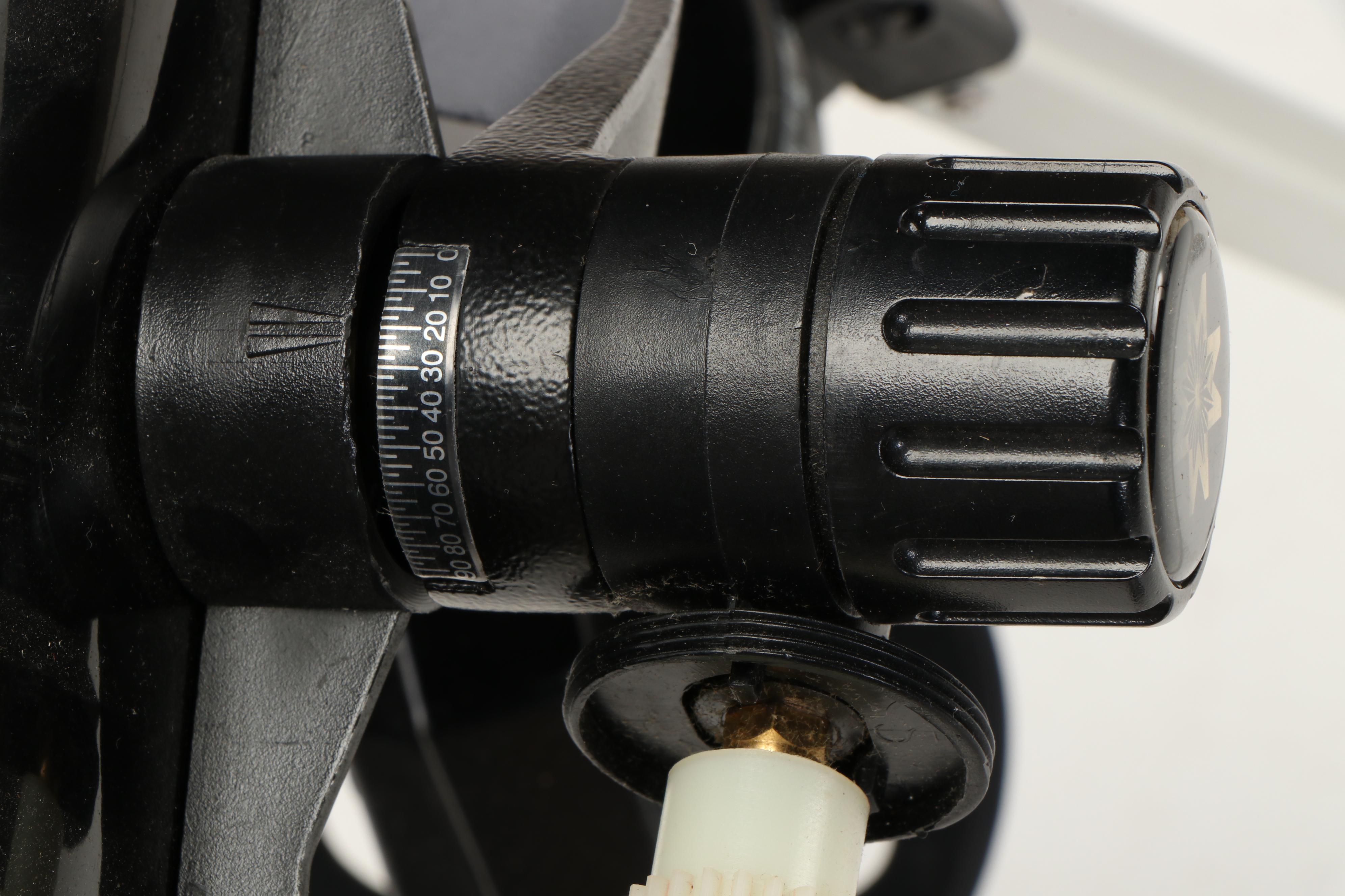 Meade TeleStar DS-114 Electronic Digital Series Telescope with Stand