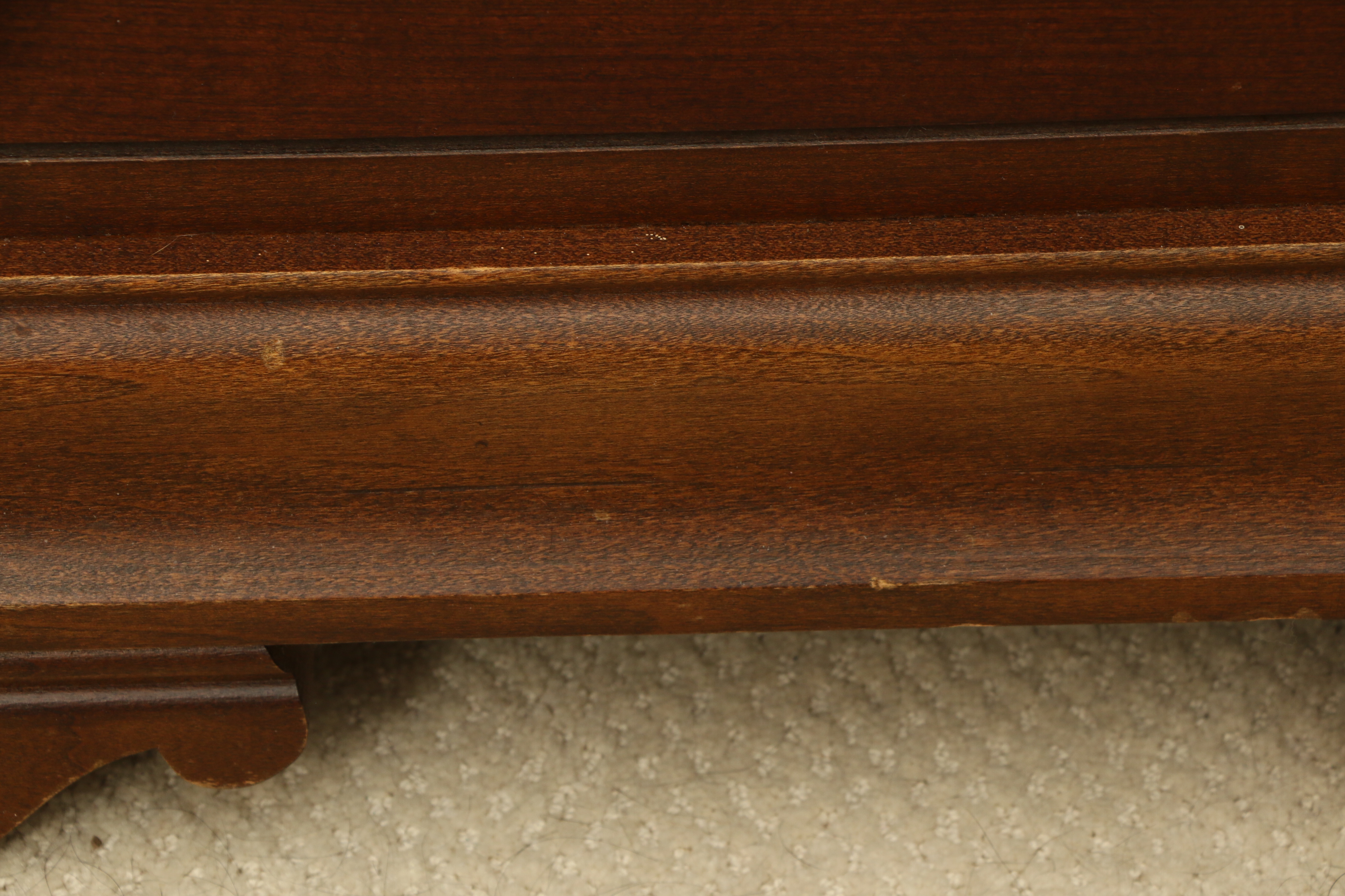 Broyhill Louis Philippe Style Mahogany-Stained King Sleigh Bed and Nightstands